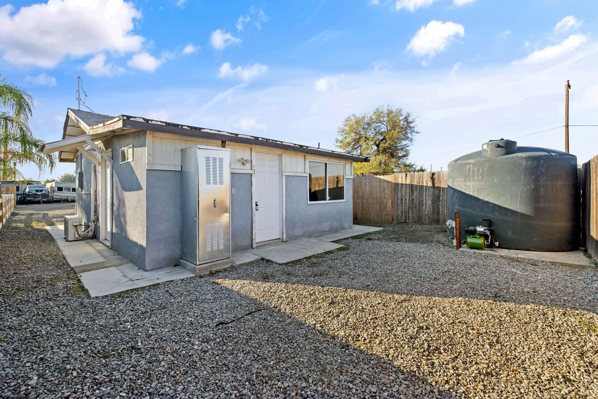 9893 Vista Ave, Hanford, CA 93230