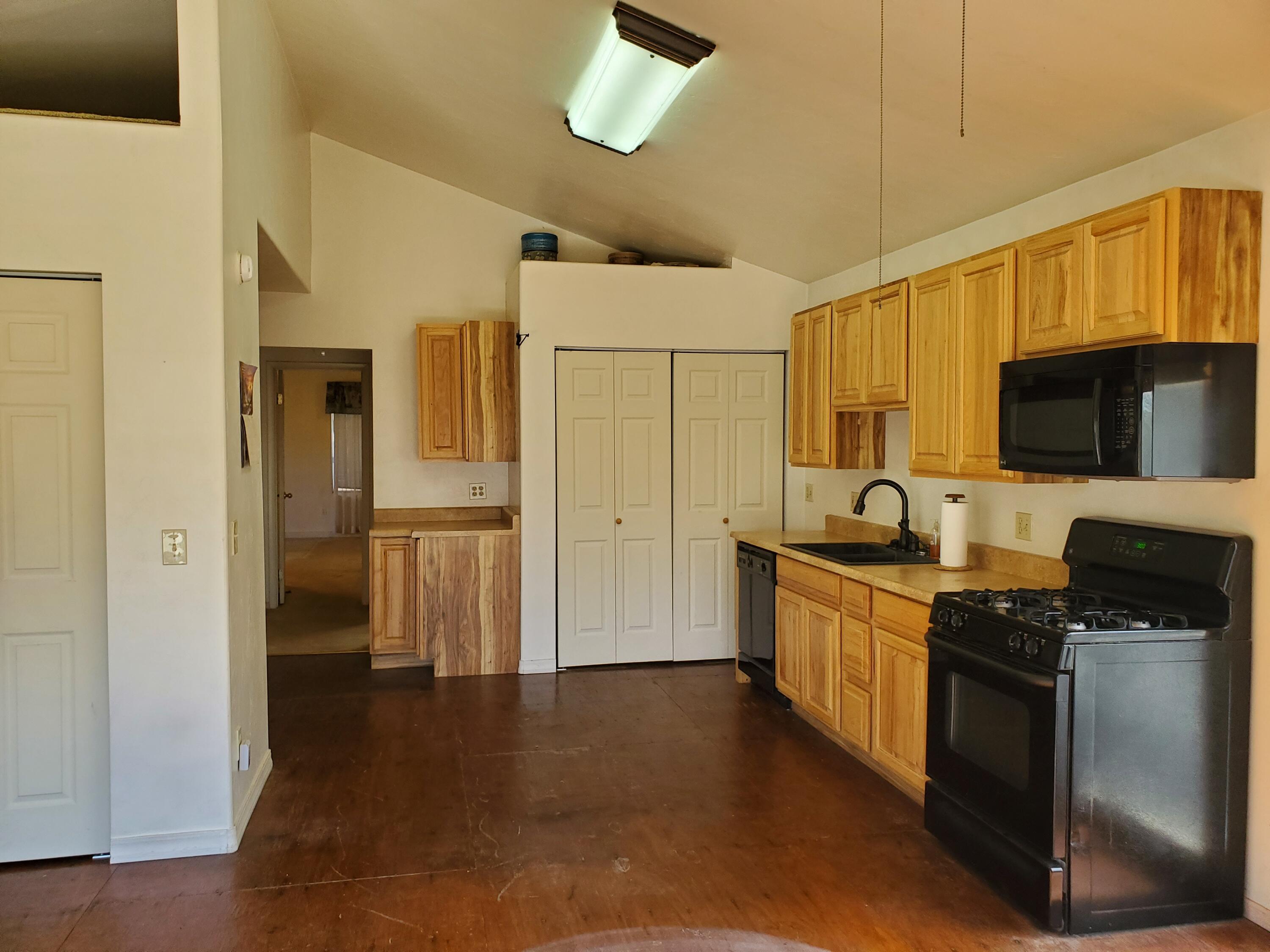 42555 Bear Creek Rd, Springville, CA 93265