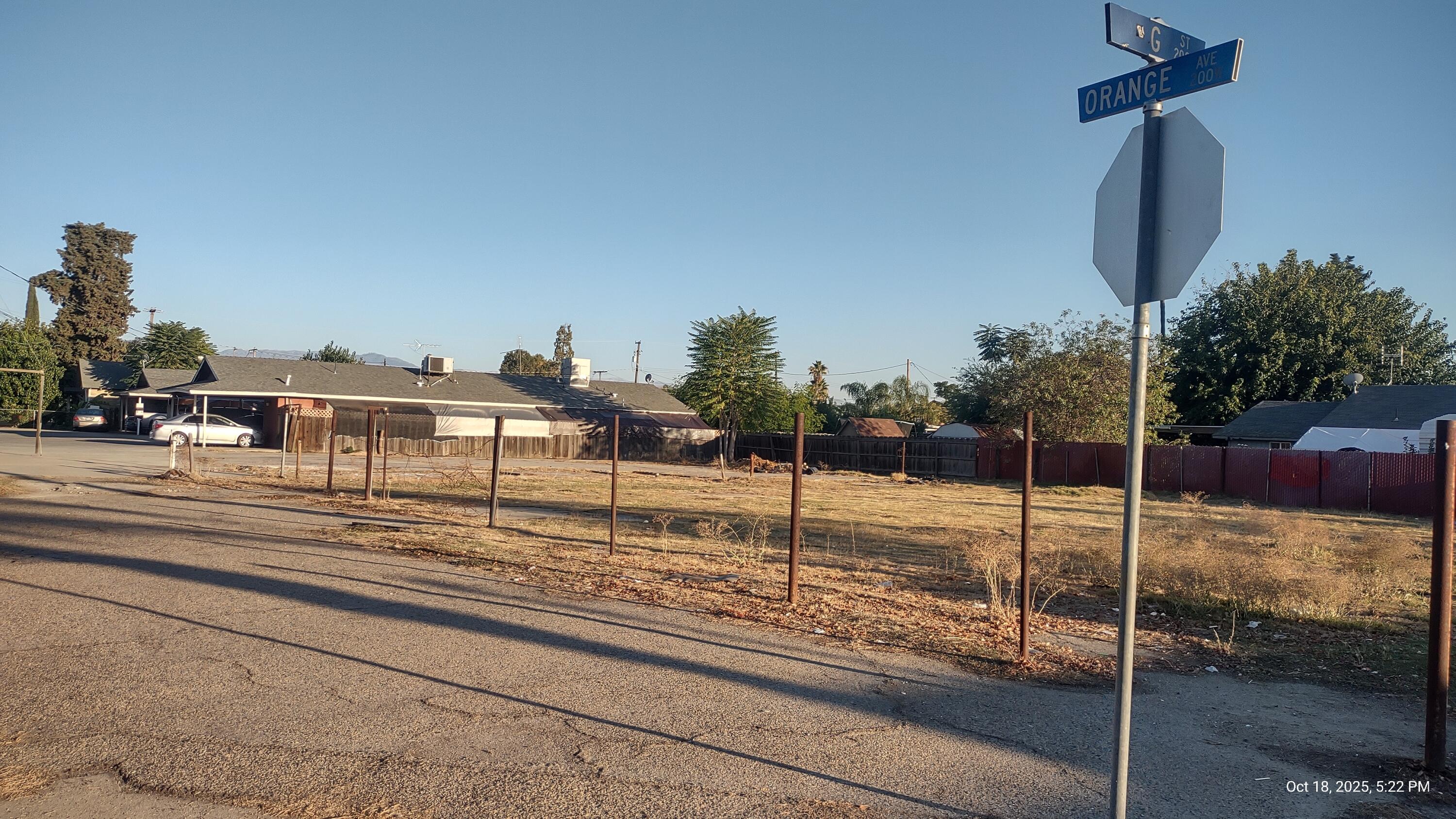 249 W W Orange Ave, Porterville, CA 93257