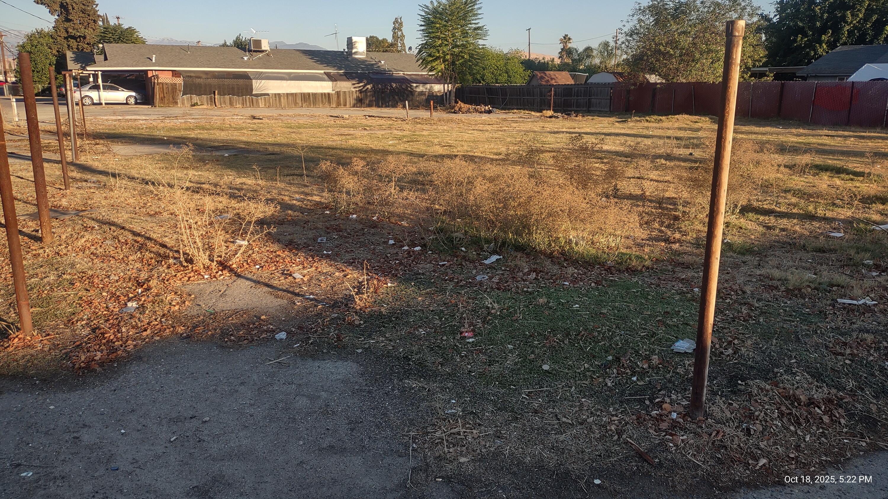 249 W W Orange Ave, Porterville, CA 93257