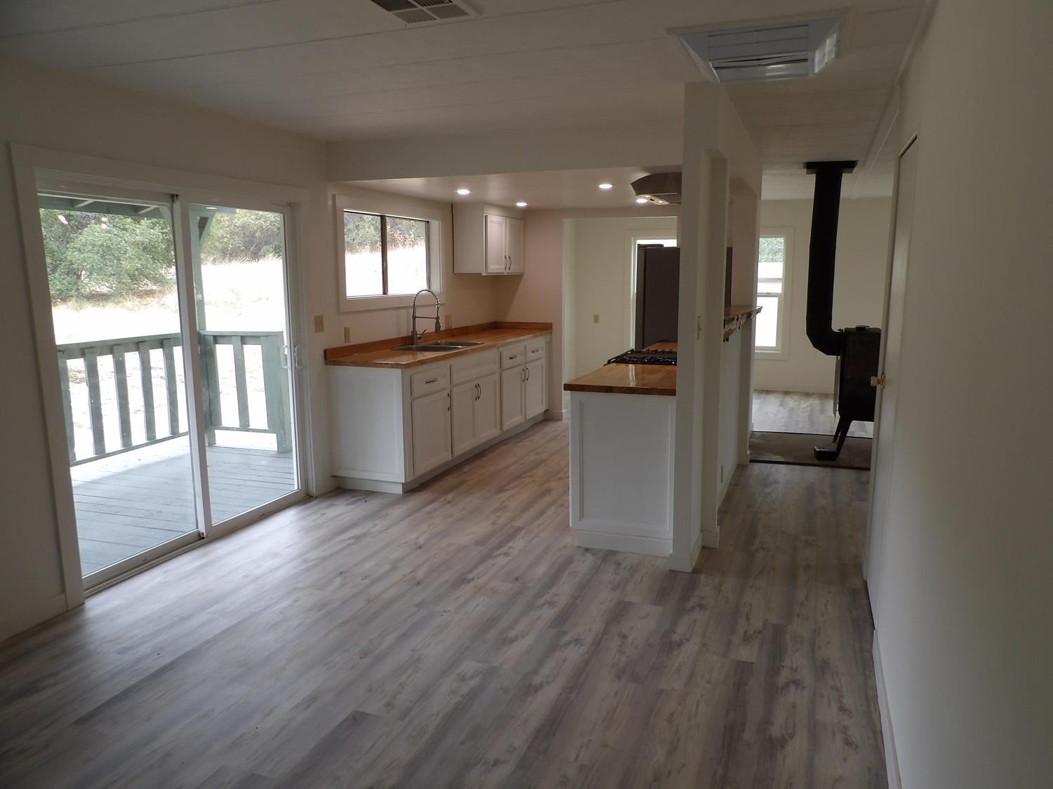 44001 Dunlap Rd, Yokuts Valley, CA 93675