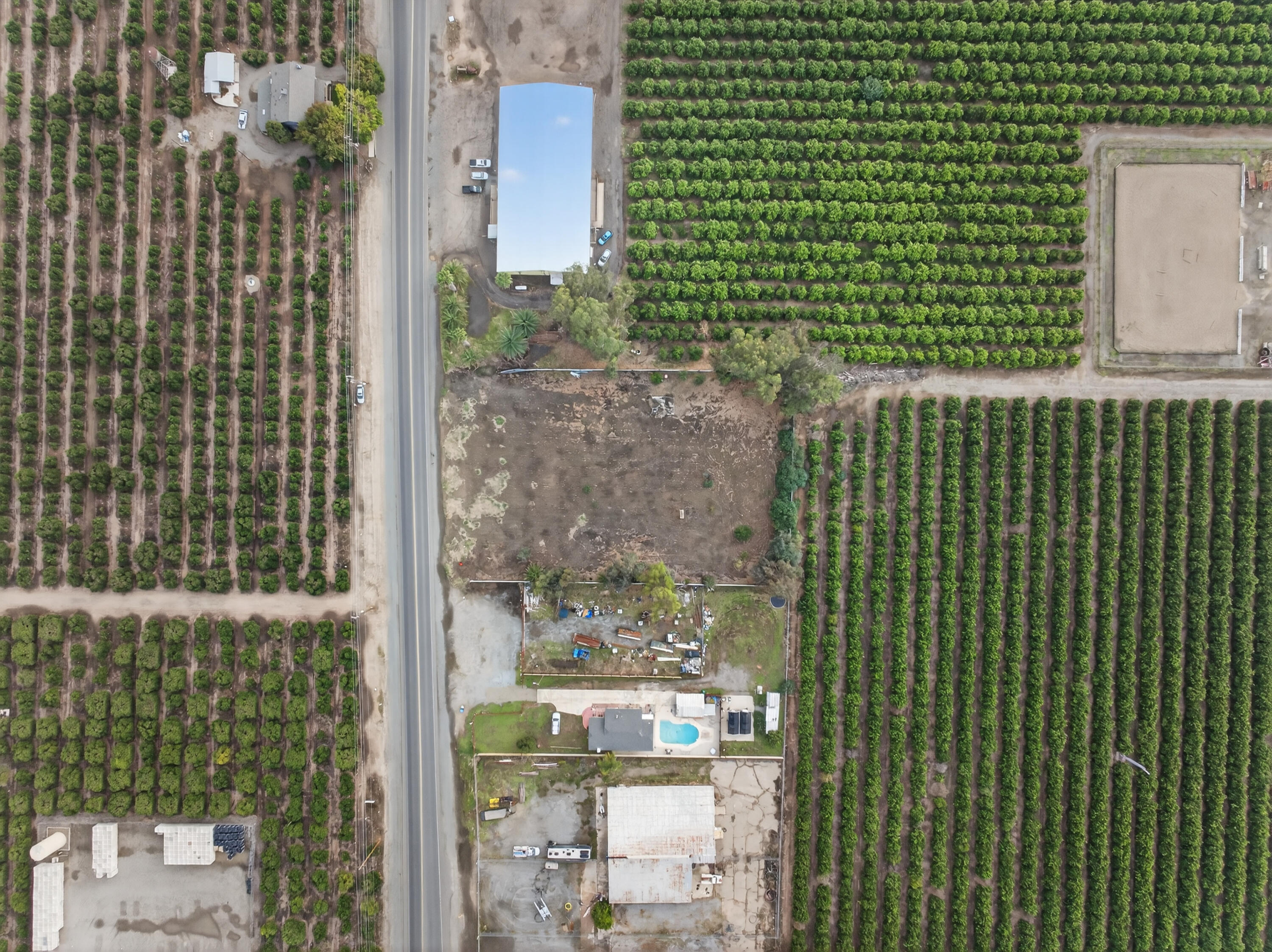 365 N Spruce Rd, Exeter, CA 93221