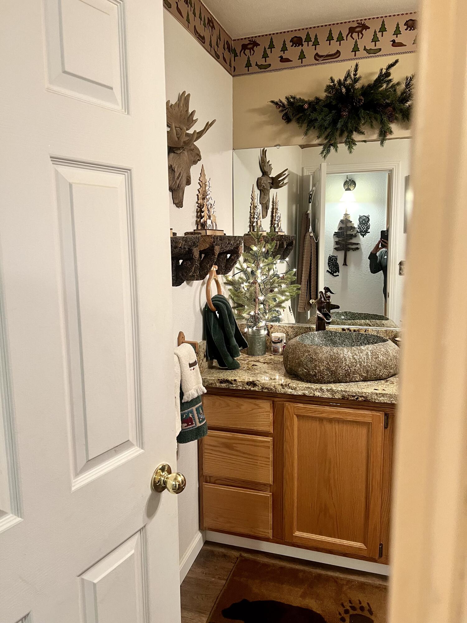 45288 Manter Meadow Rd, California Hot Springs, CA 93207