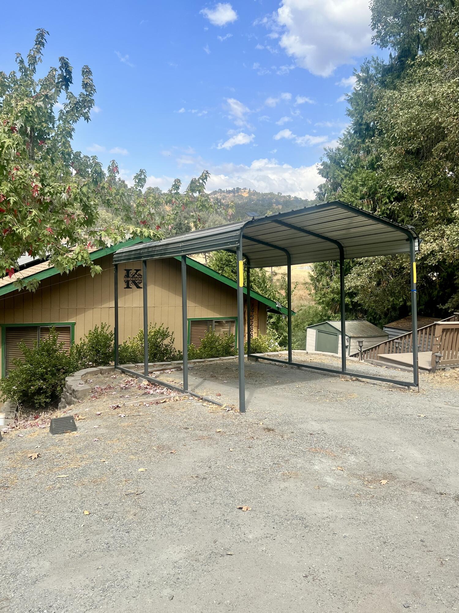 45288 Manter Meadow Rd, California Hot Springs, CA 93207