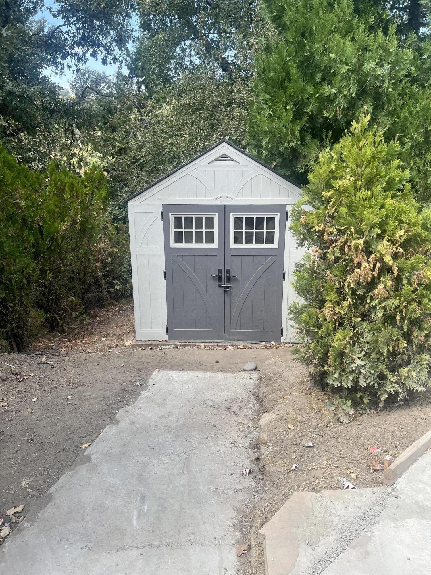 45288 Manter Meadow Rd, California Hot Springs, CA 93207