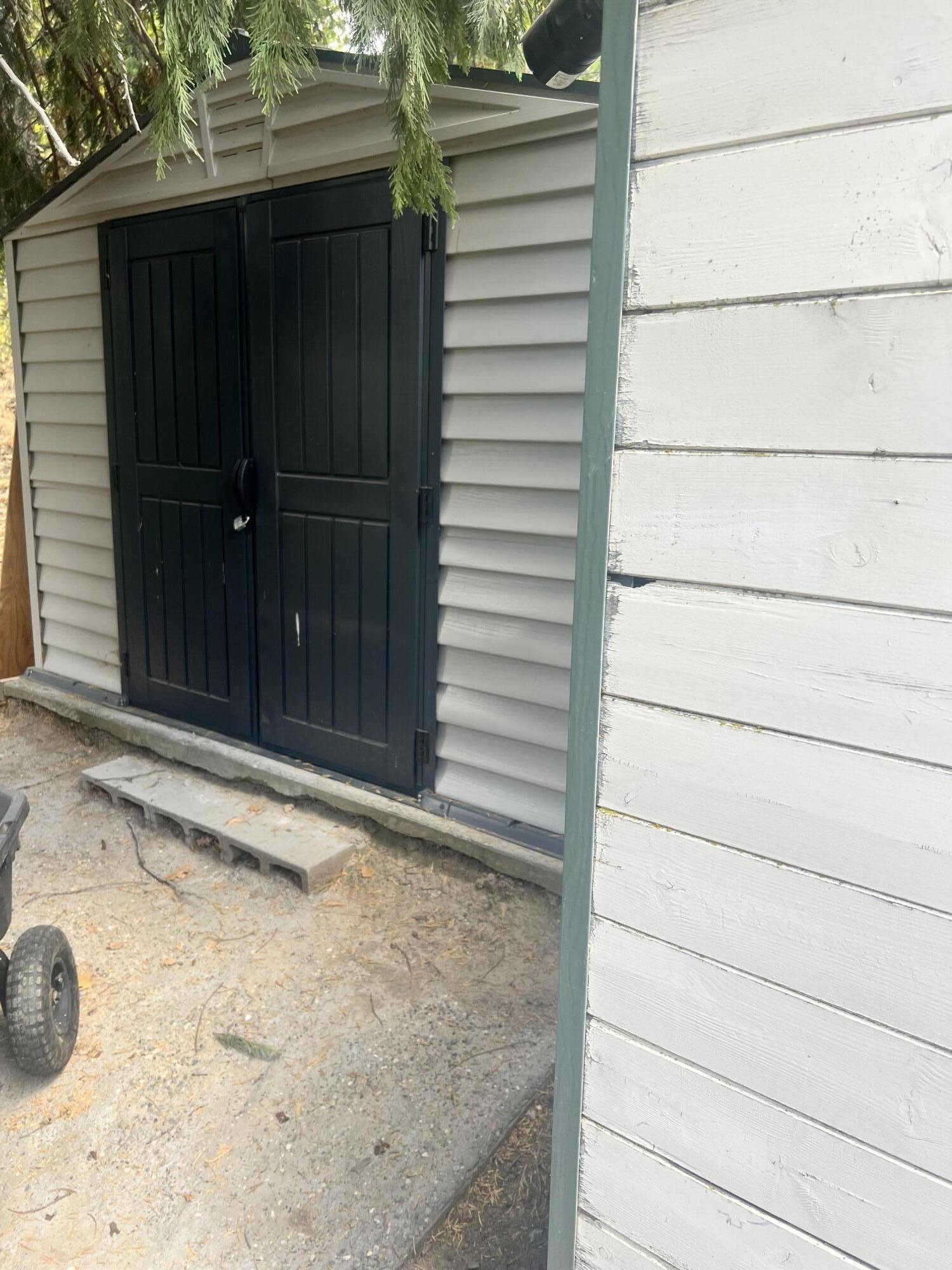 45288 Manter Meadow Rd, California Hot Springs, CA 93207