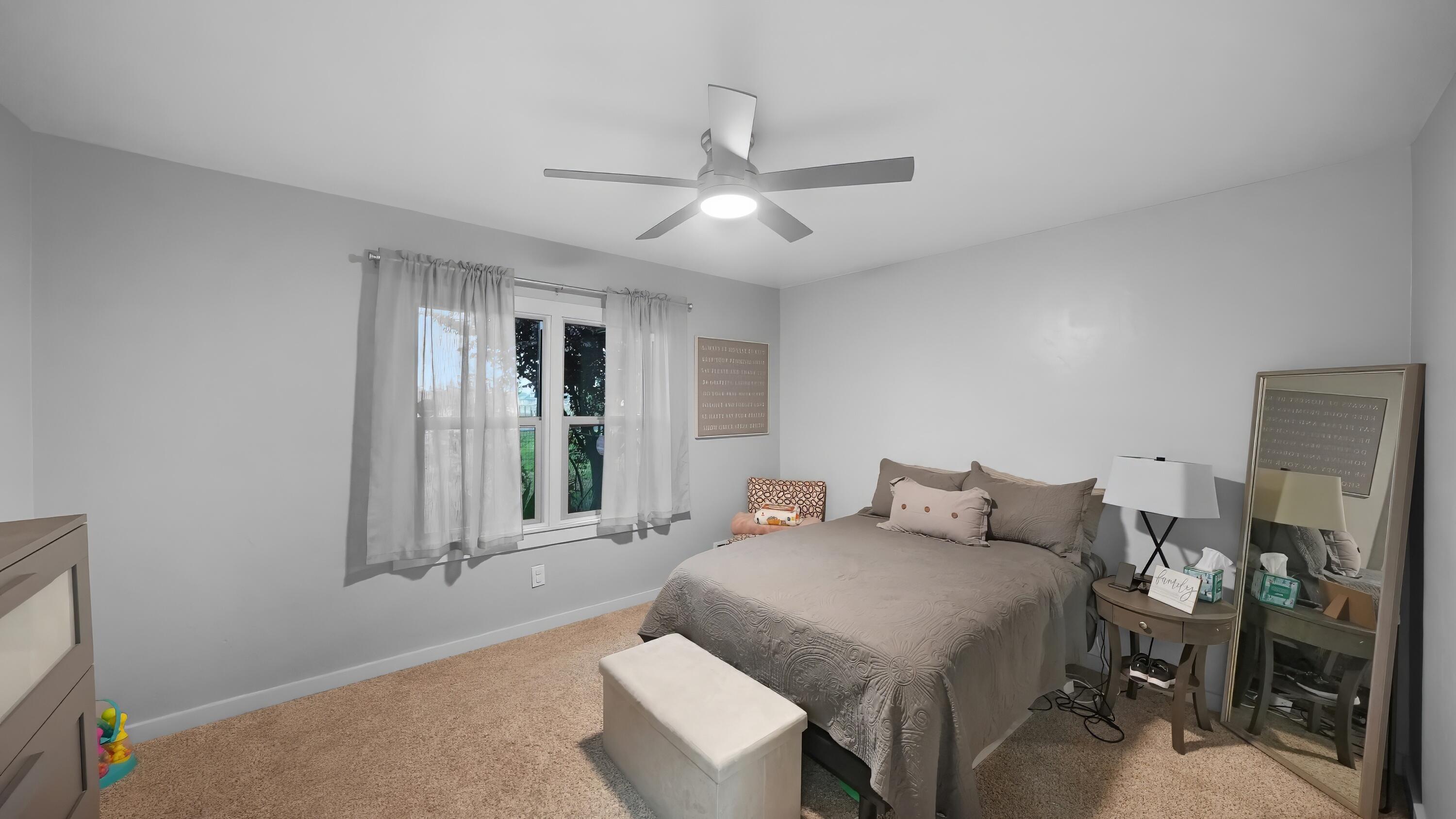 651 S Cornucopia Rd, Exeter, CA 93221