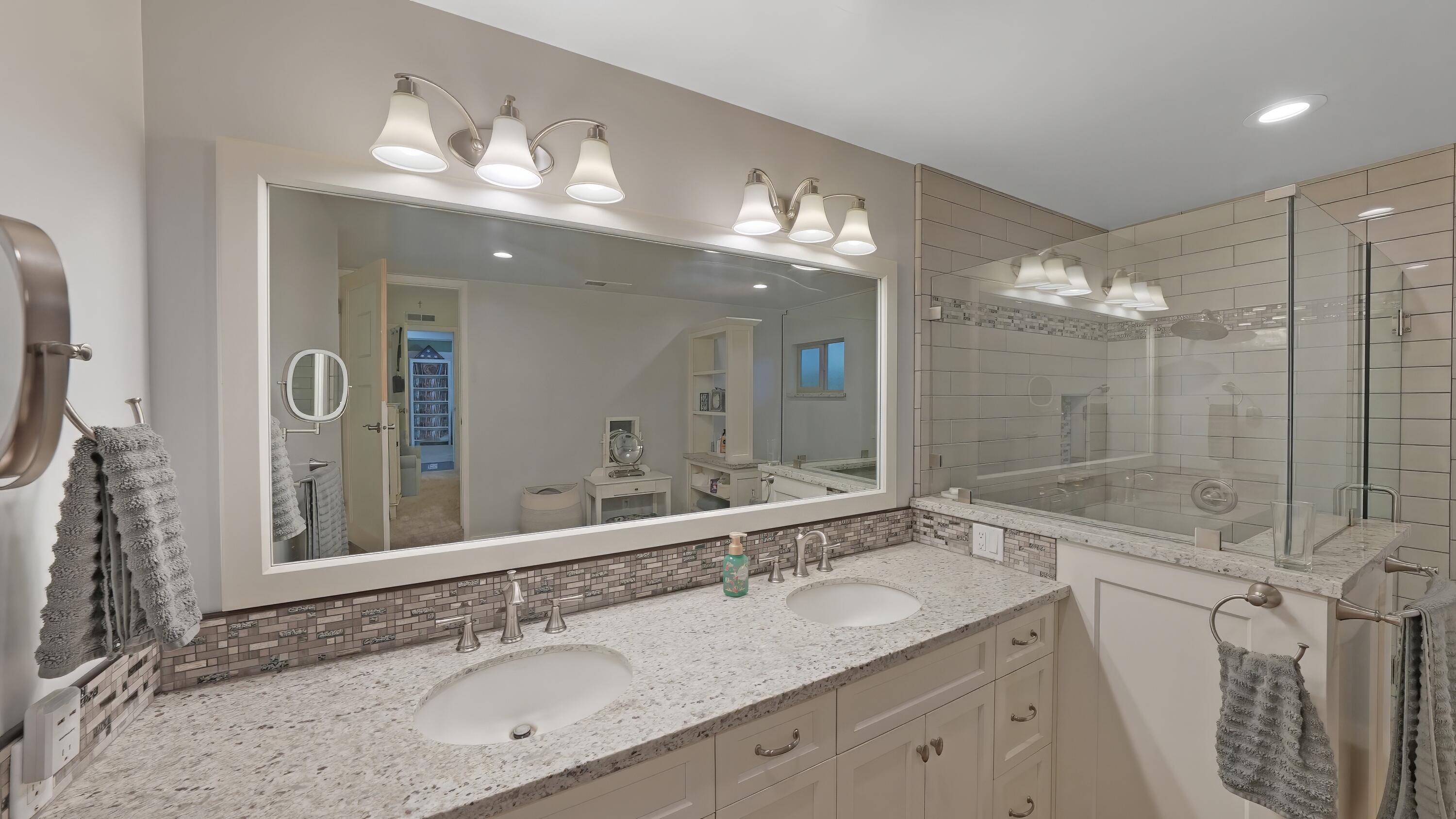 651 S Cornucopia Rd, Exeter, CA 93221