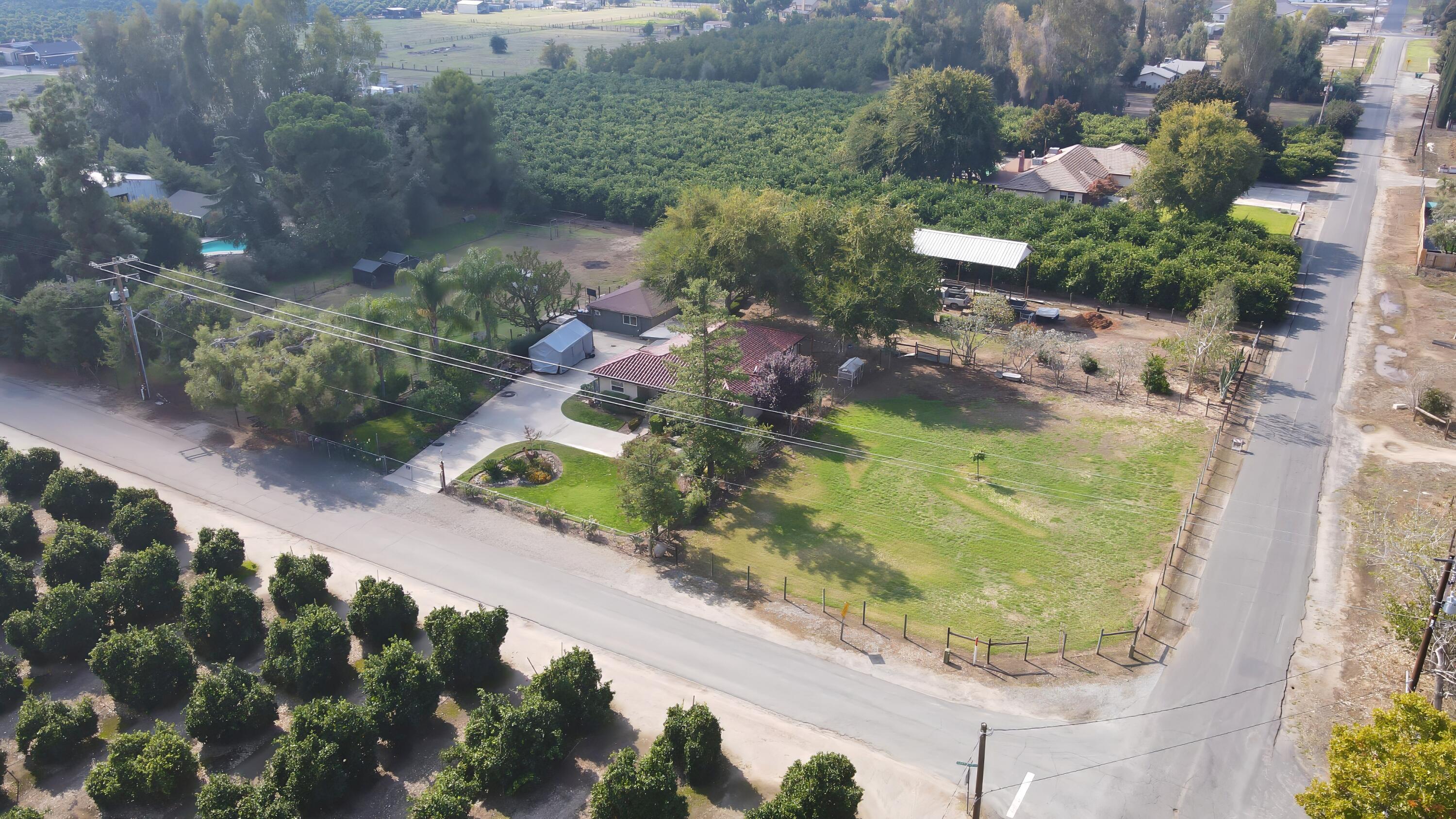 651 S Cornucopia Rd, Exeter, CA 93221