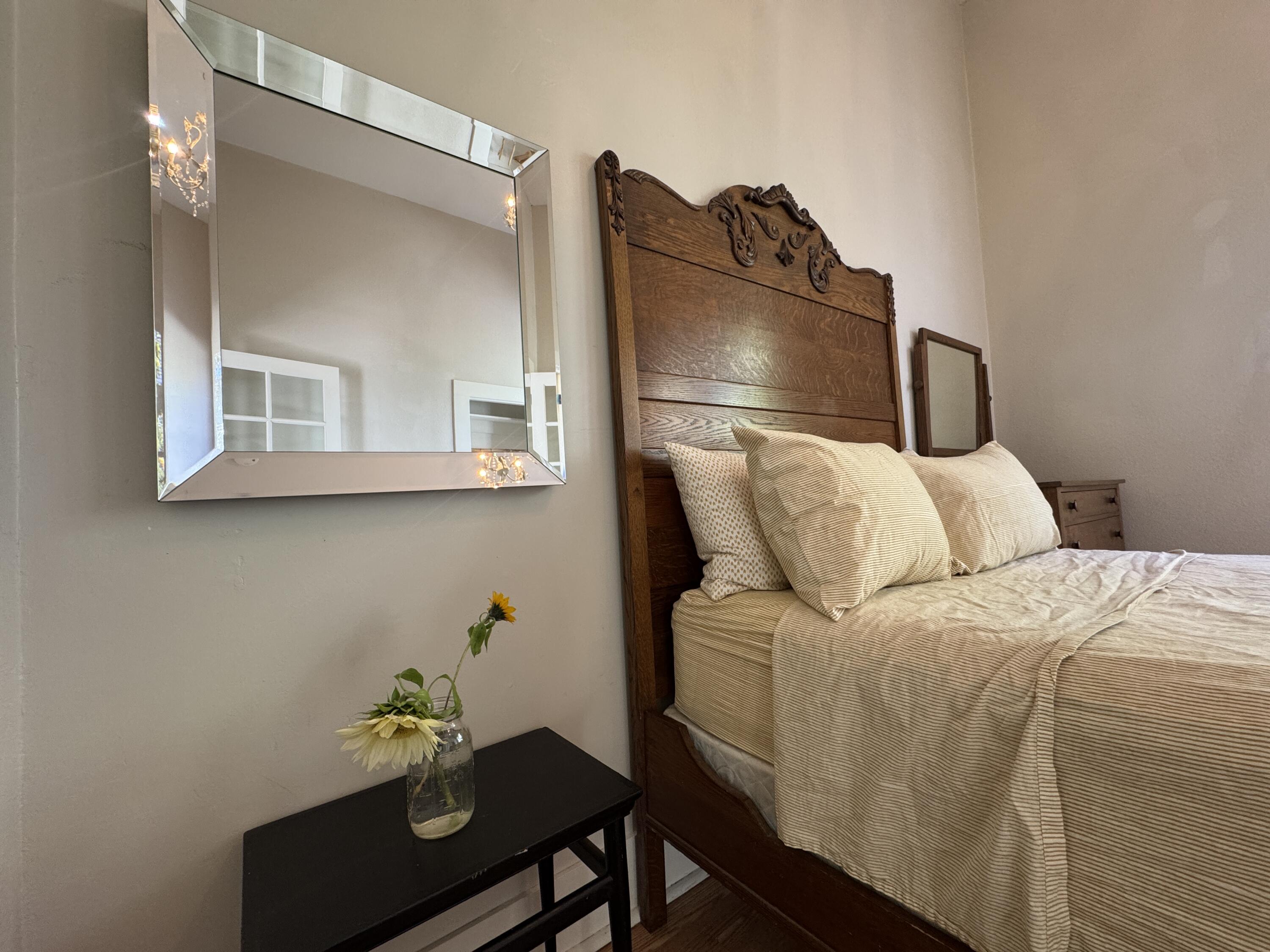 523 N Locust St, Visalia, CA 93291