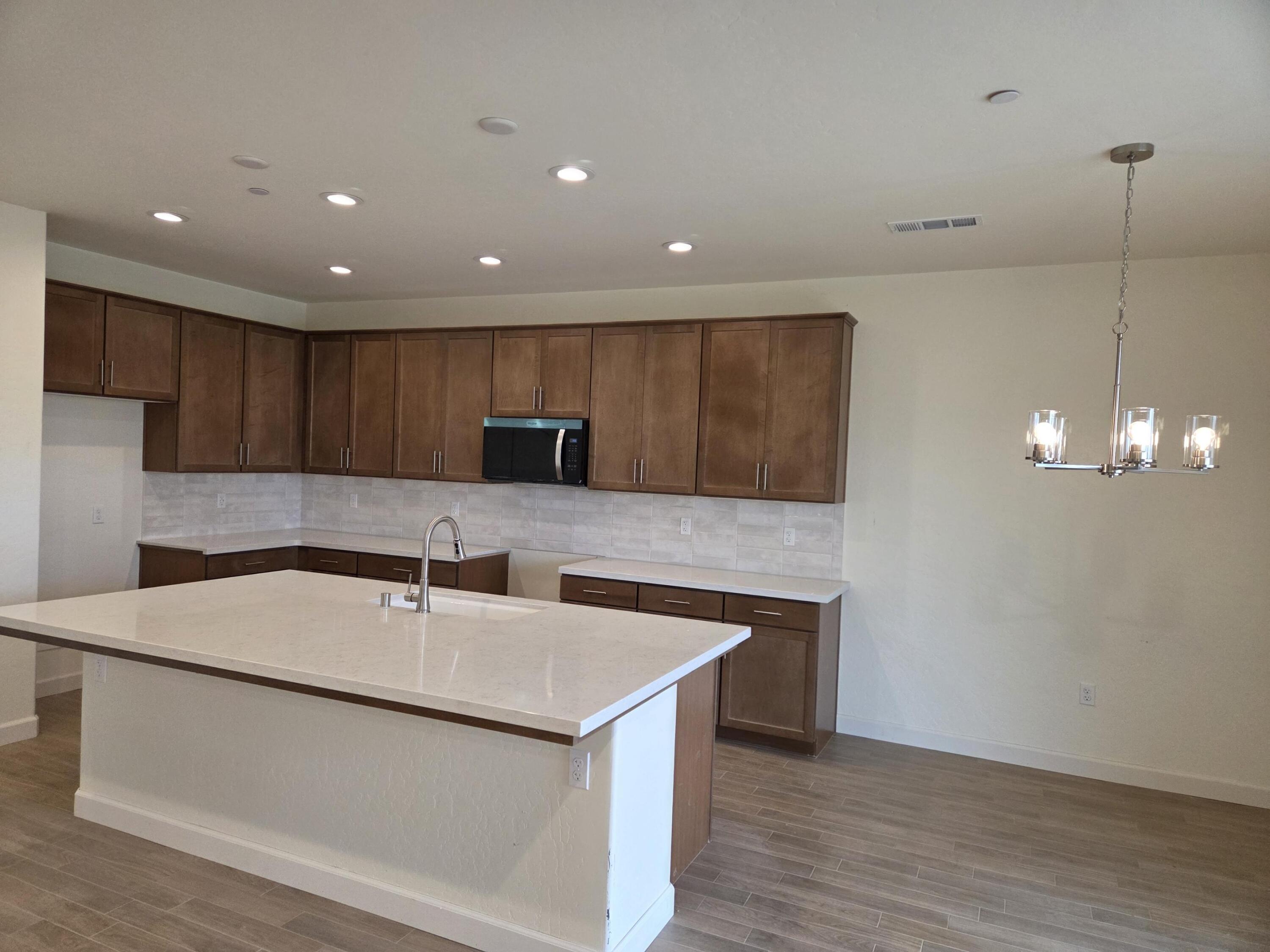 2318 N Hilton St #Syc27, Visalia, CA 93291