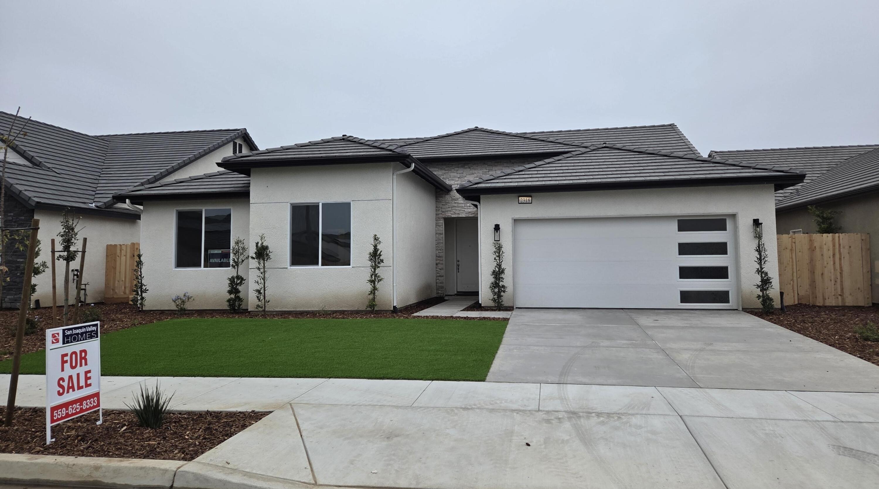 2318 N Hilton St #Syc27, Visalia, CA 93291