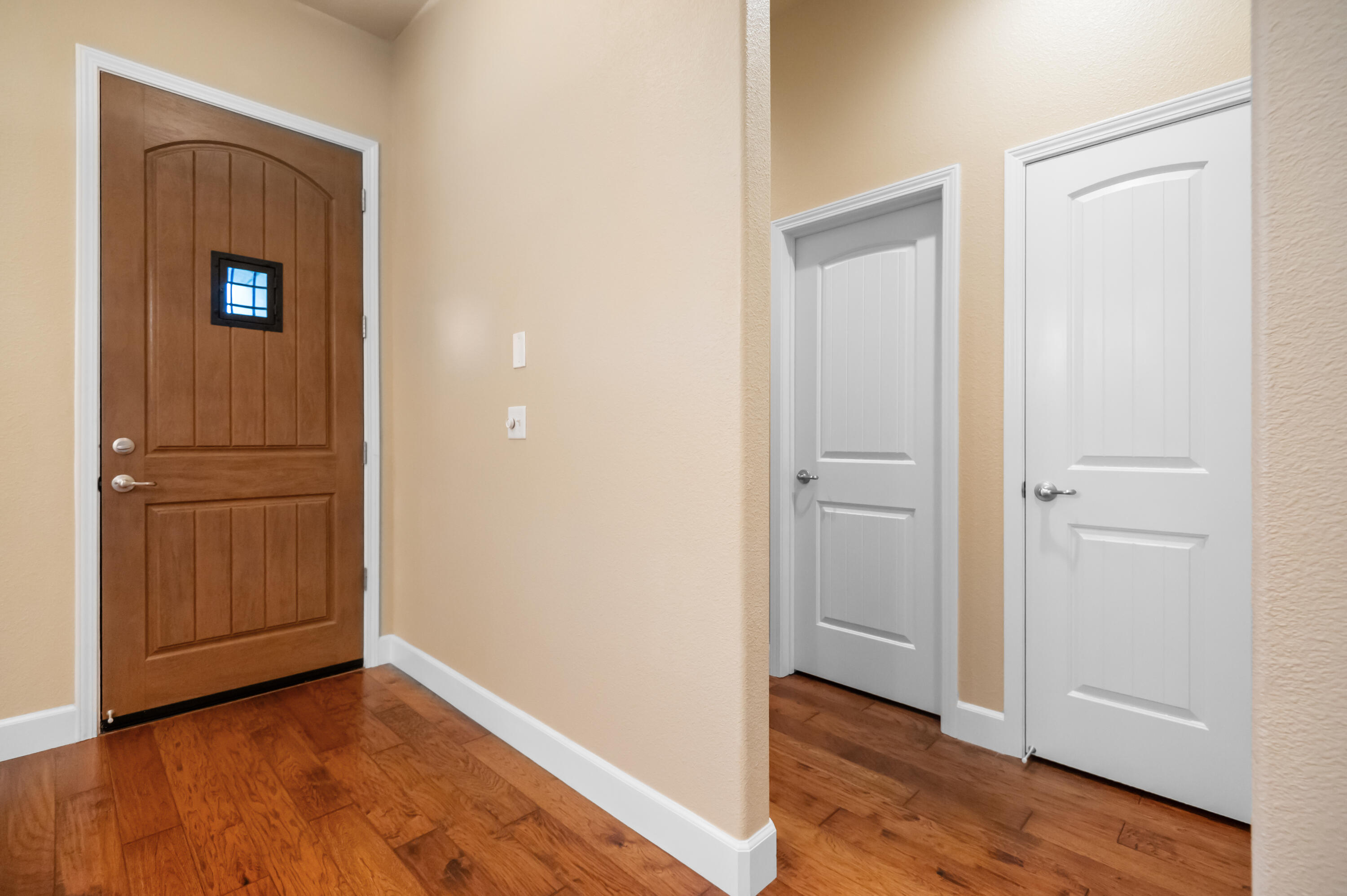 5512 W Orchard Ave, Visalia, CA 93277