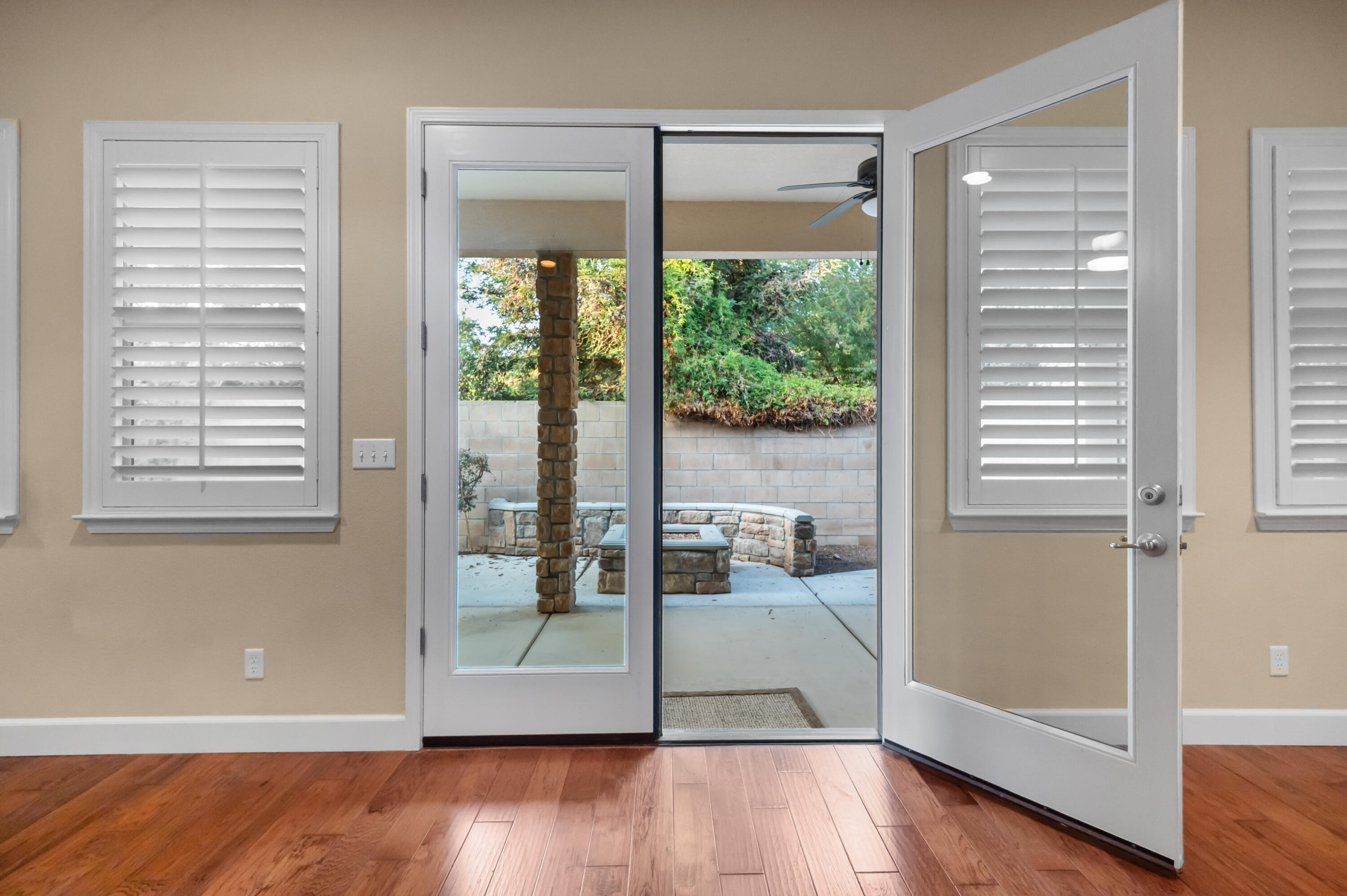 5512 W Orchard Ave, Visalia, CA 93277