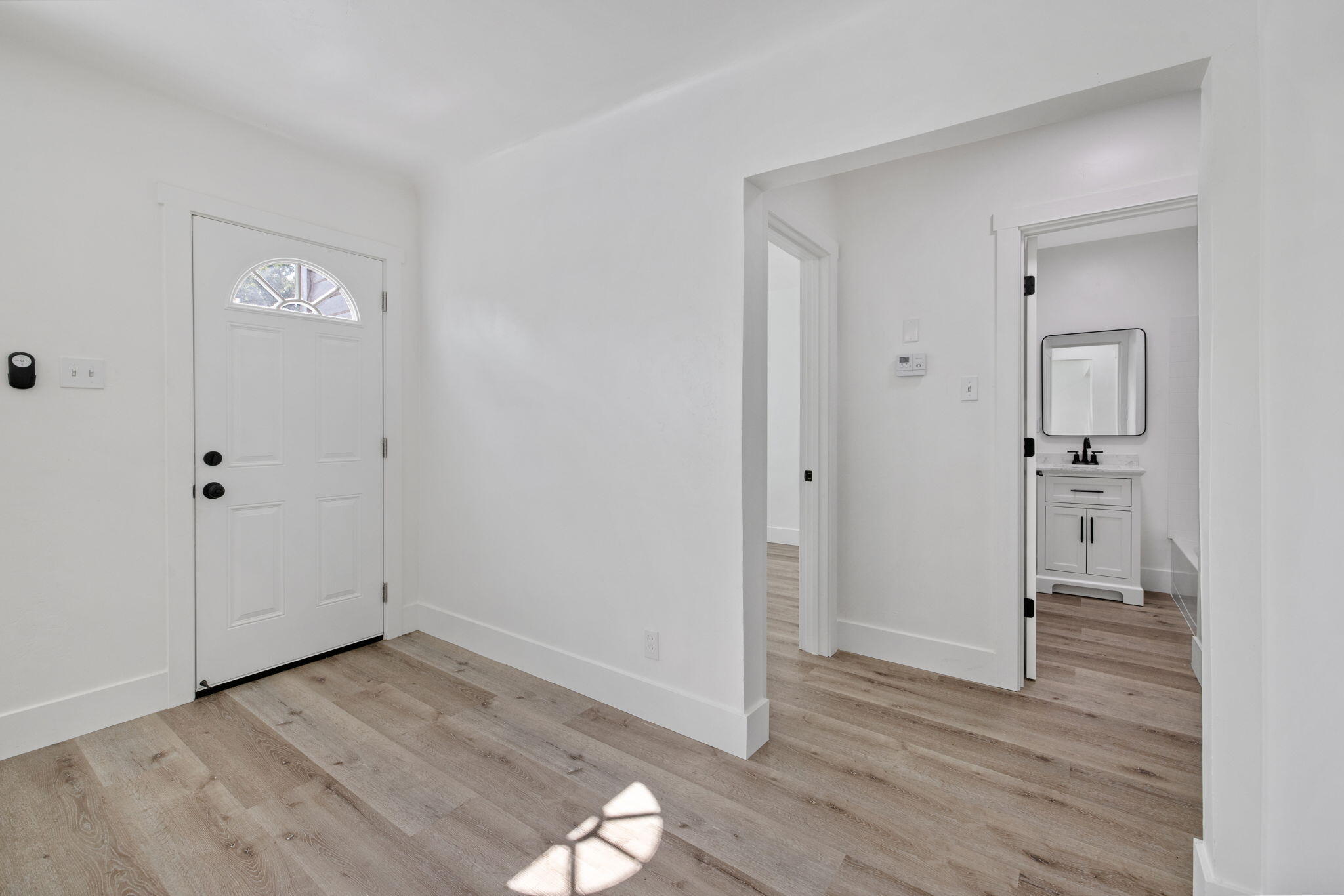 620 Mariposa Ave, Tulare, CA 93274