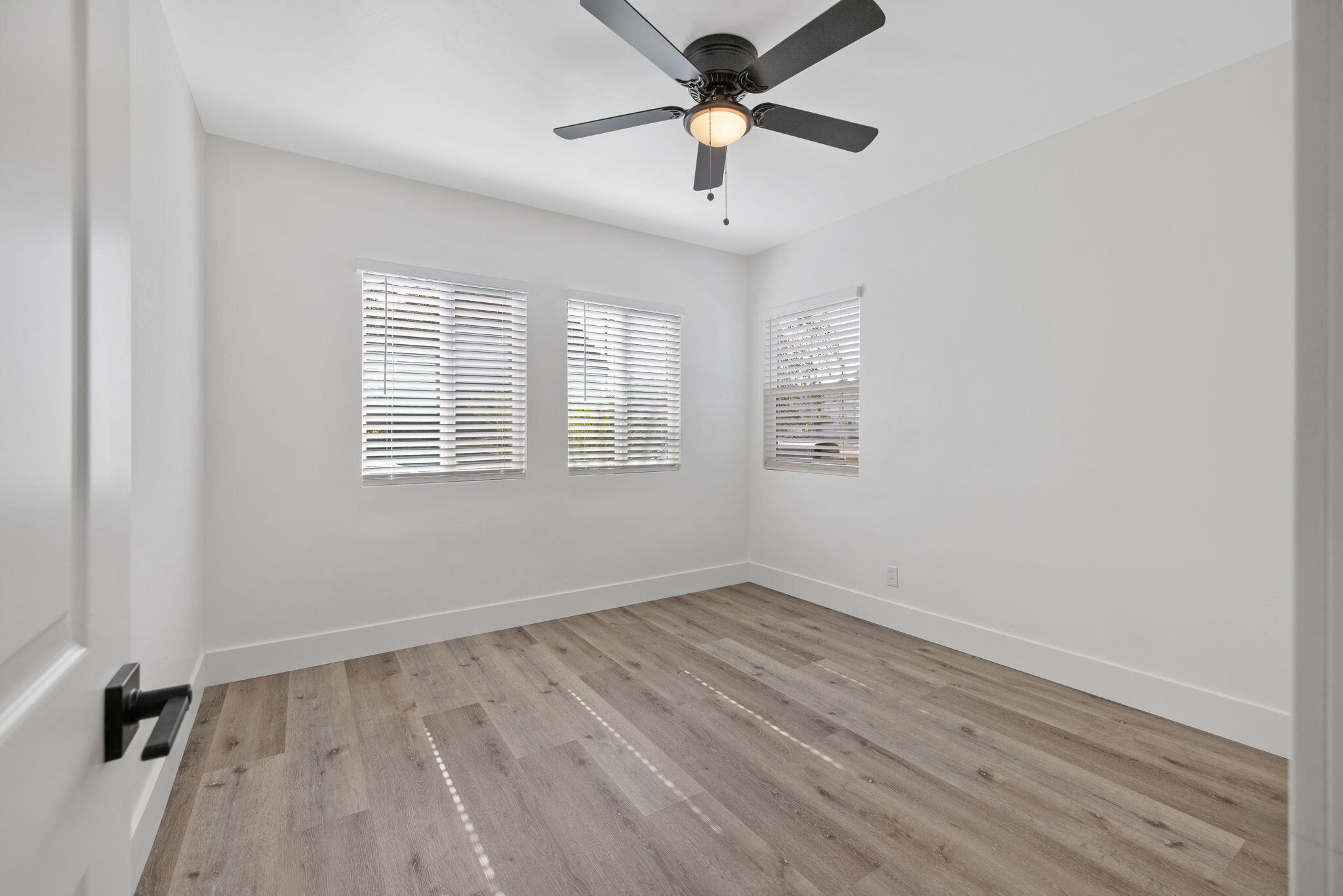 620 Mariposa Ave, Tulare, CA 93274