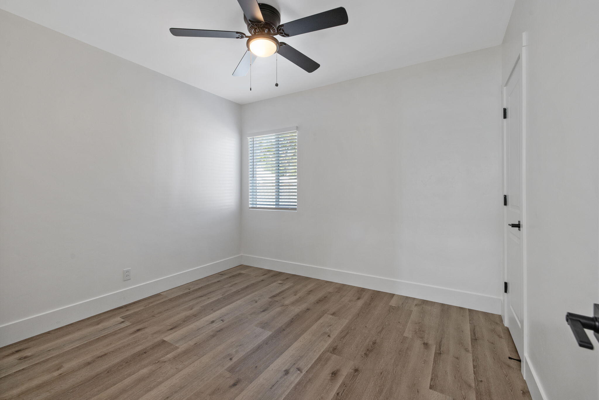 620 Mariposa Ave, Tulare, CA 93274