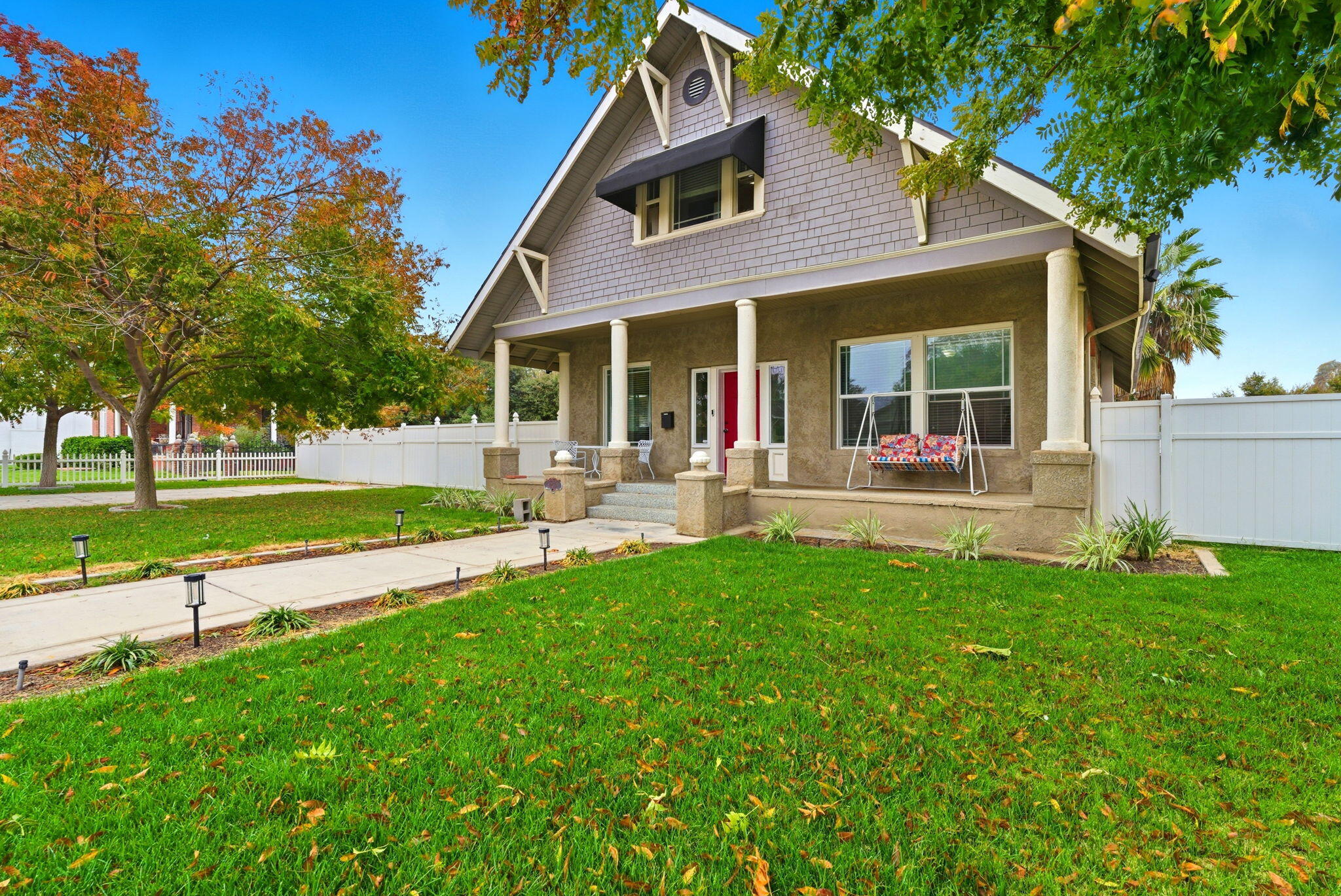 1250 N Harris St, Hanford, CA 93230