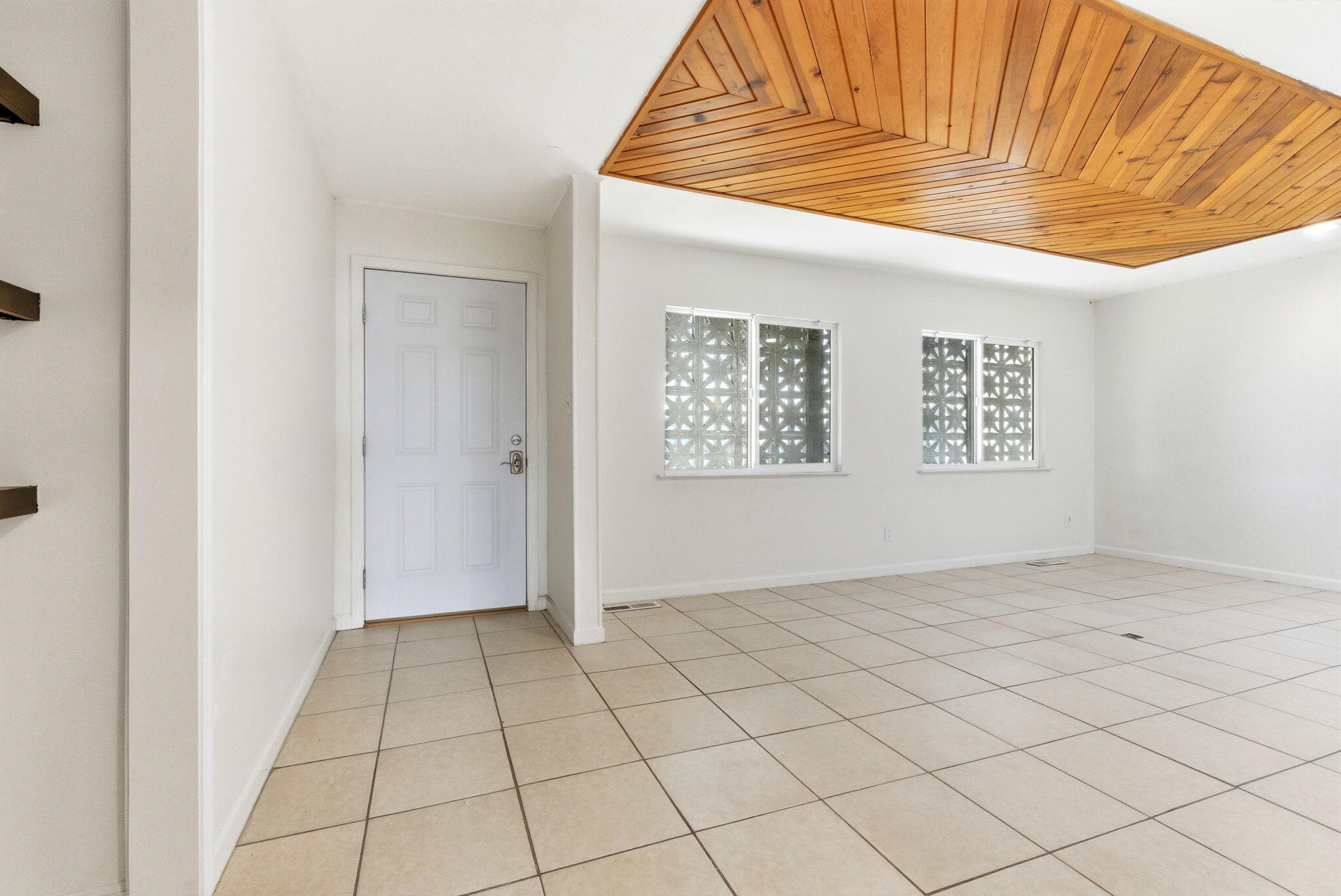 1326 Patterson Ave, Corcoran, CA 93212