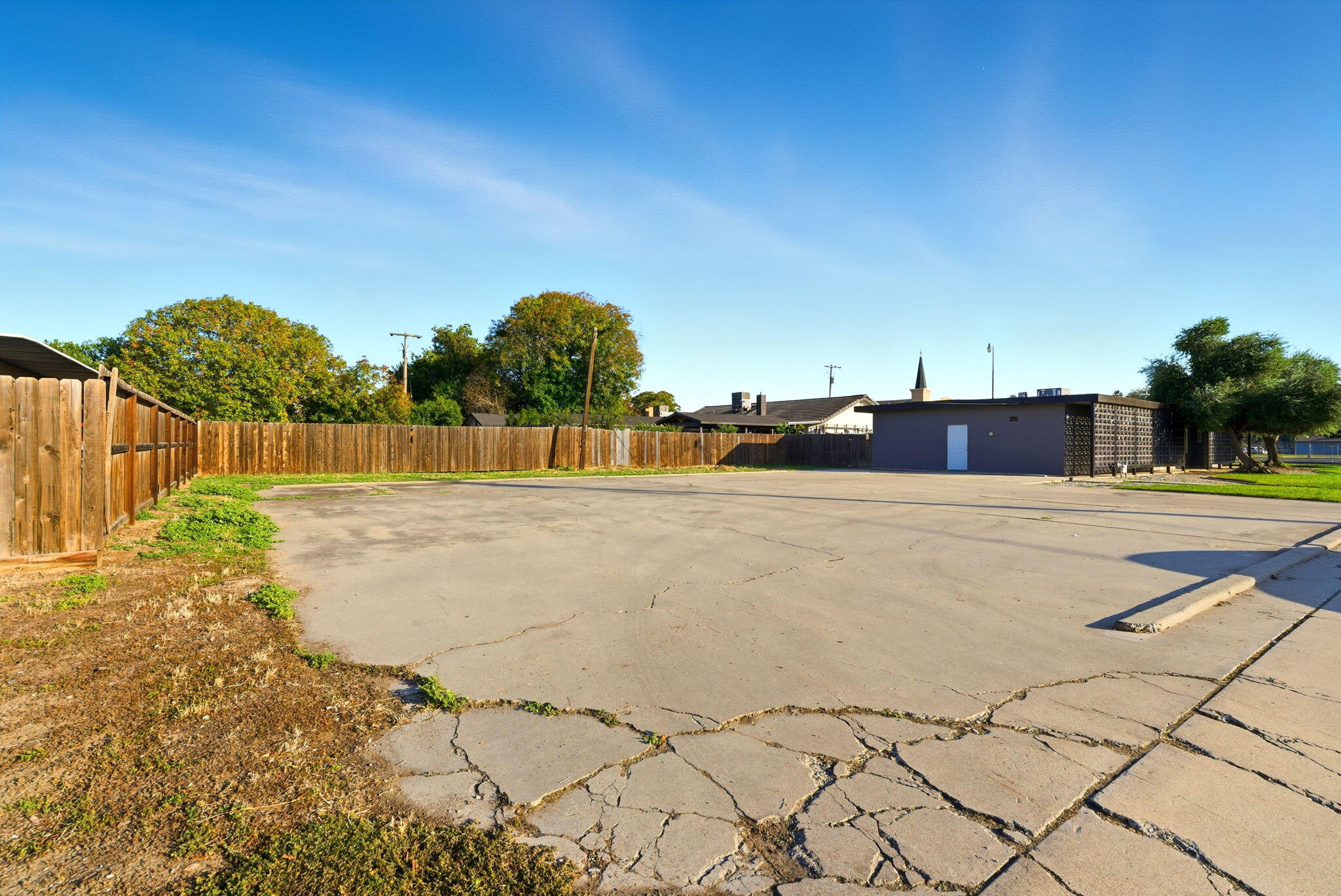 1326 Patterson Ave, Corcoran, CA 93212