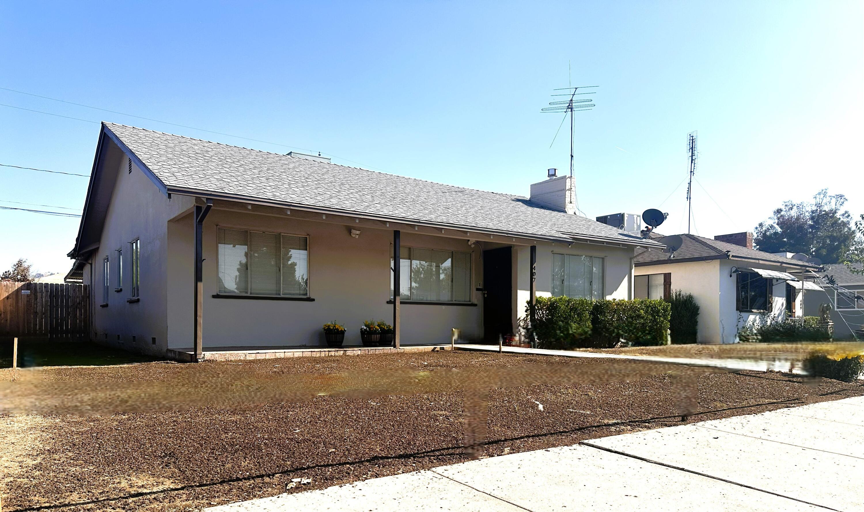 407 Channing Way, Exeter, CA 93221