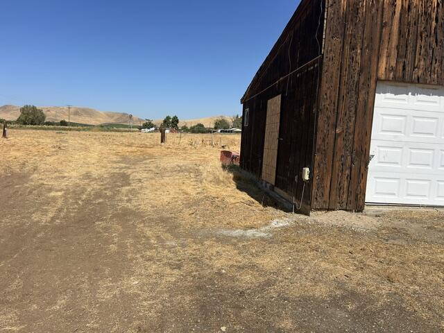 740 E Mulberry Ave, Porterville, CA 93257