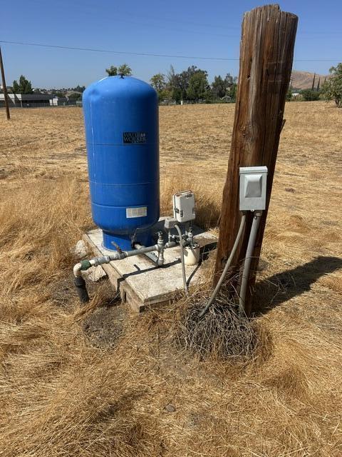 740 E Mulberry Ave, Porterville, CA 93257