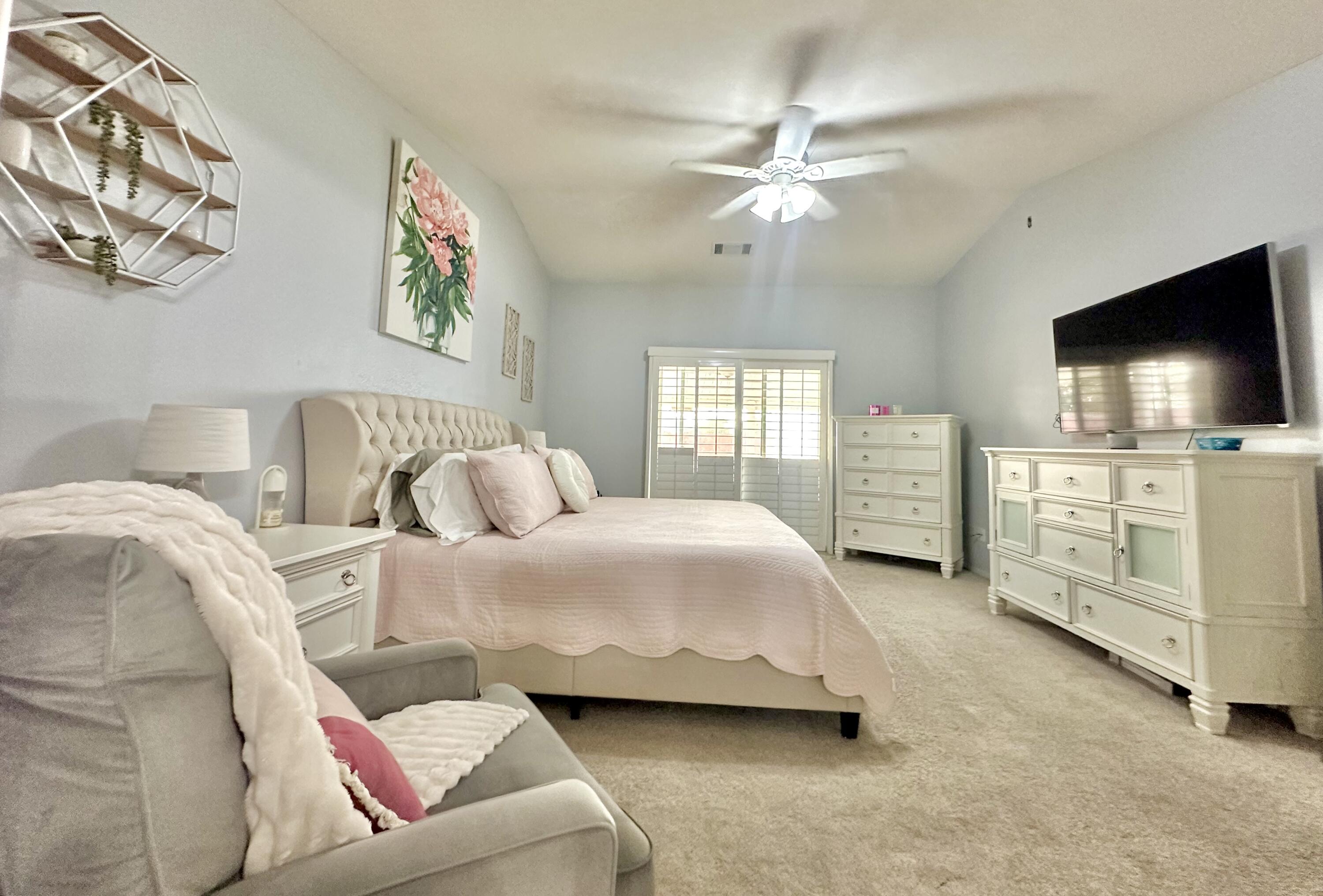 1761 N Wilson Pl, Porterville, CA 93257