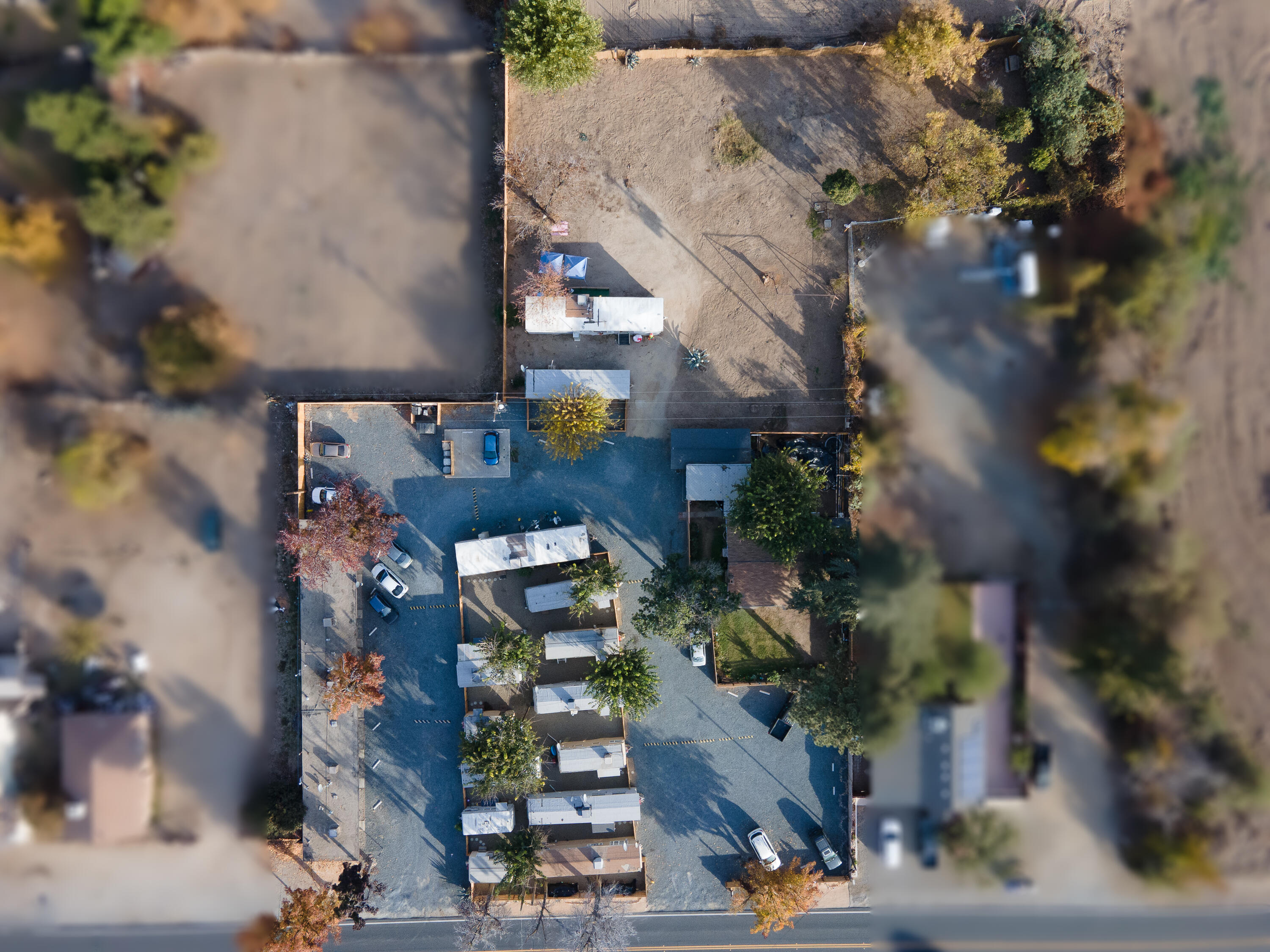 858 S S Valencia Blvd, Woodlake, CA 93286