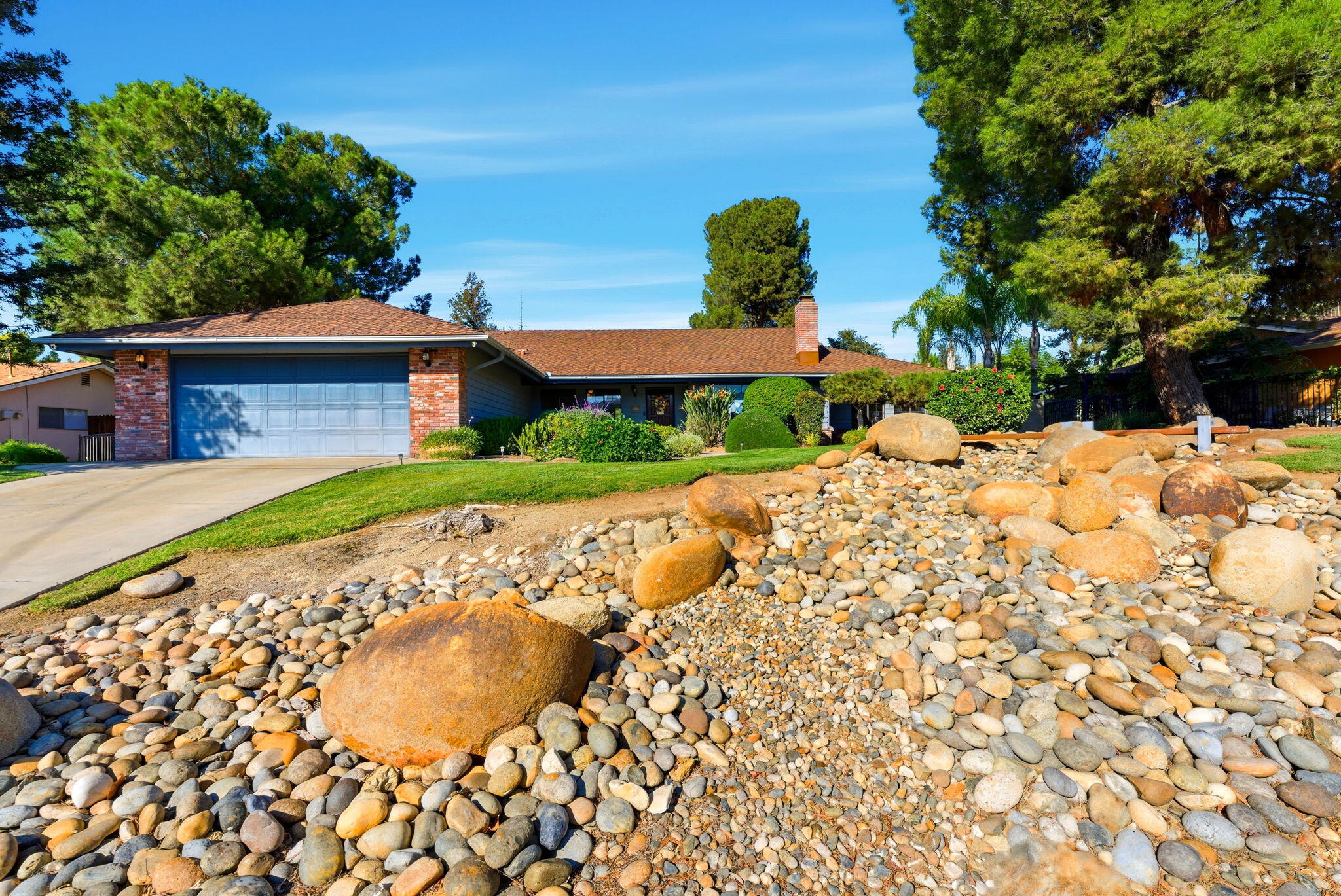 32194 River Island Dr, Springville, CA 93265