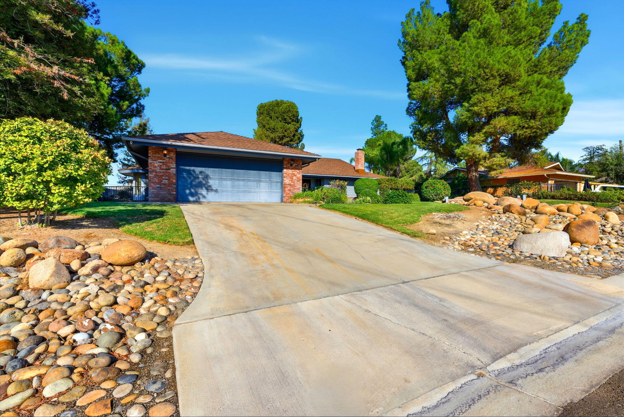 32194 River Island Dr, Springville, CA 93265