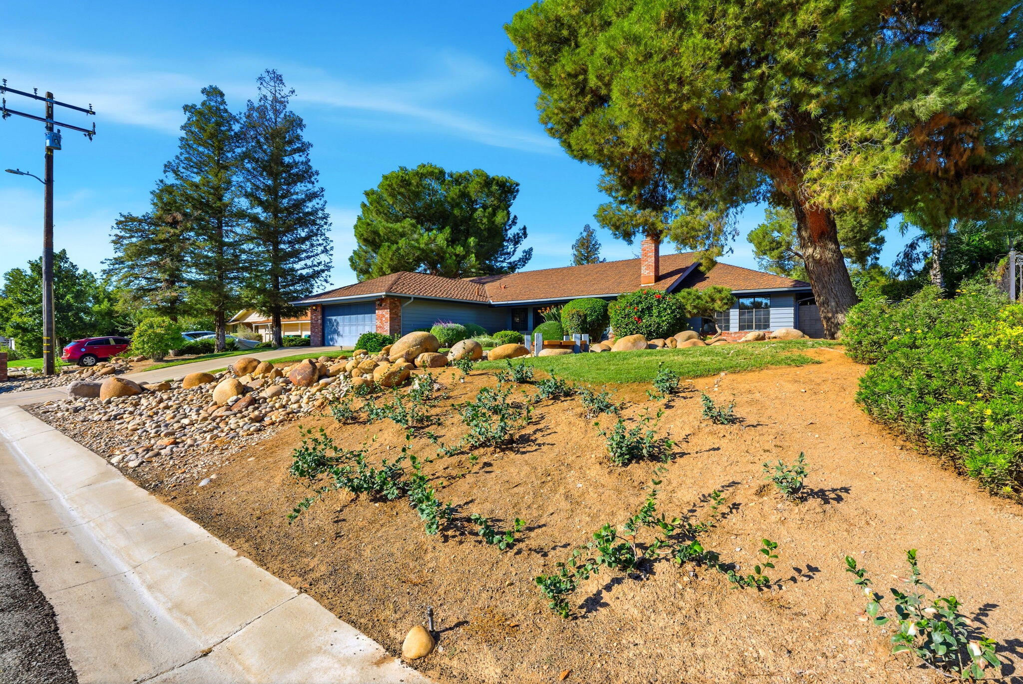 32194 River Island Dr, Springville, CA 93265