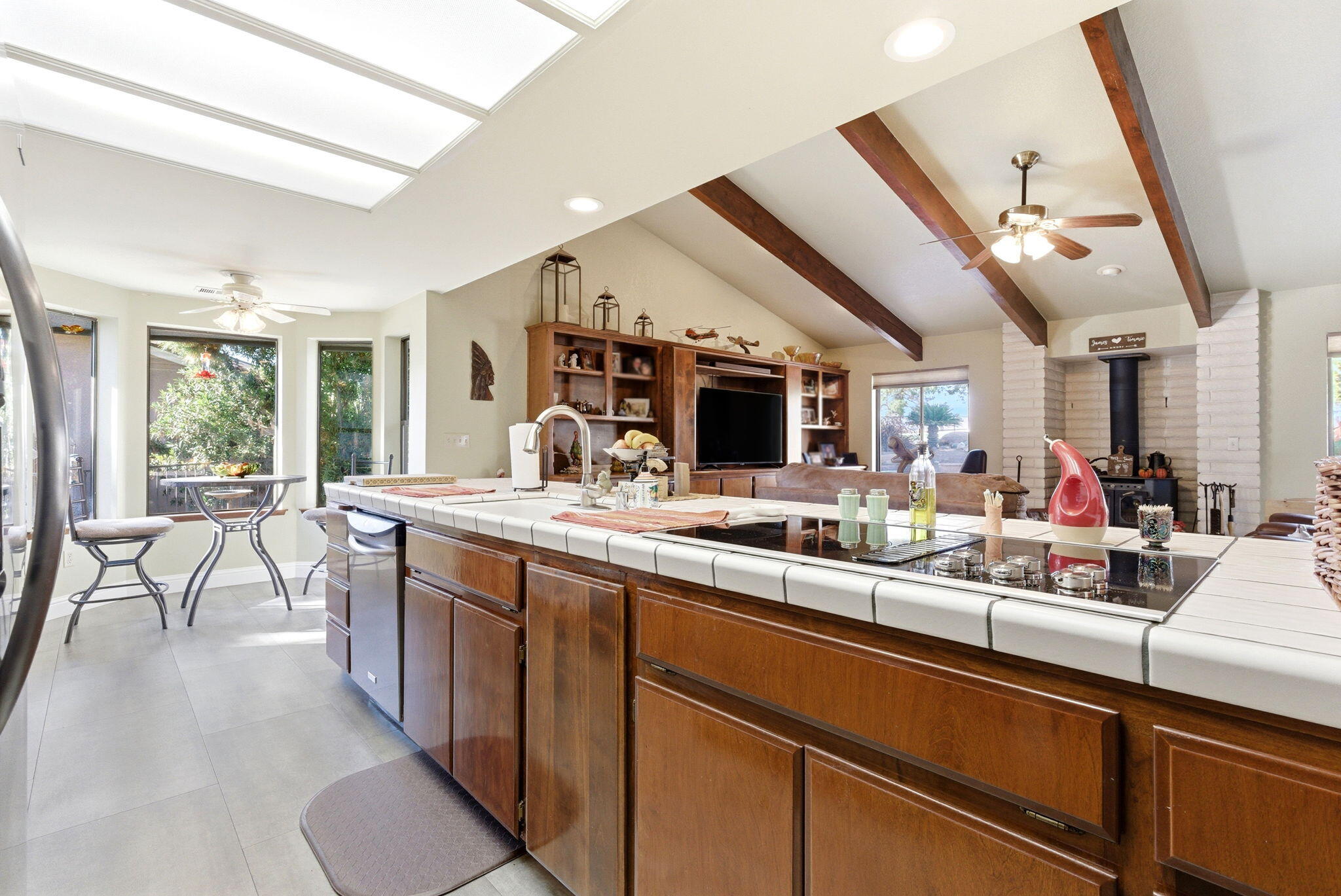 32194 River Island Dr, Springville, CA 93265