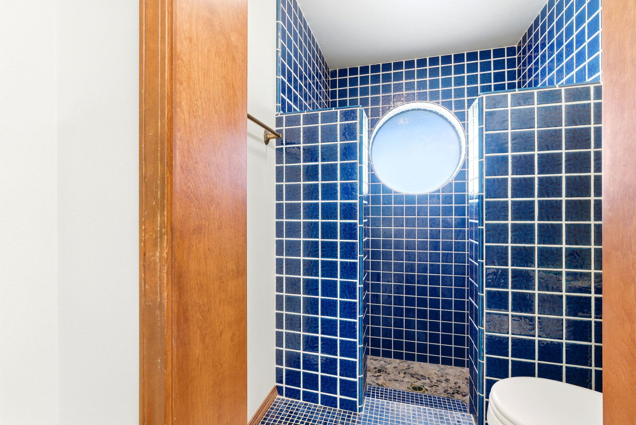 32194 River Island Dr, Springville, CA 93265