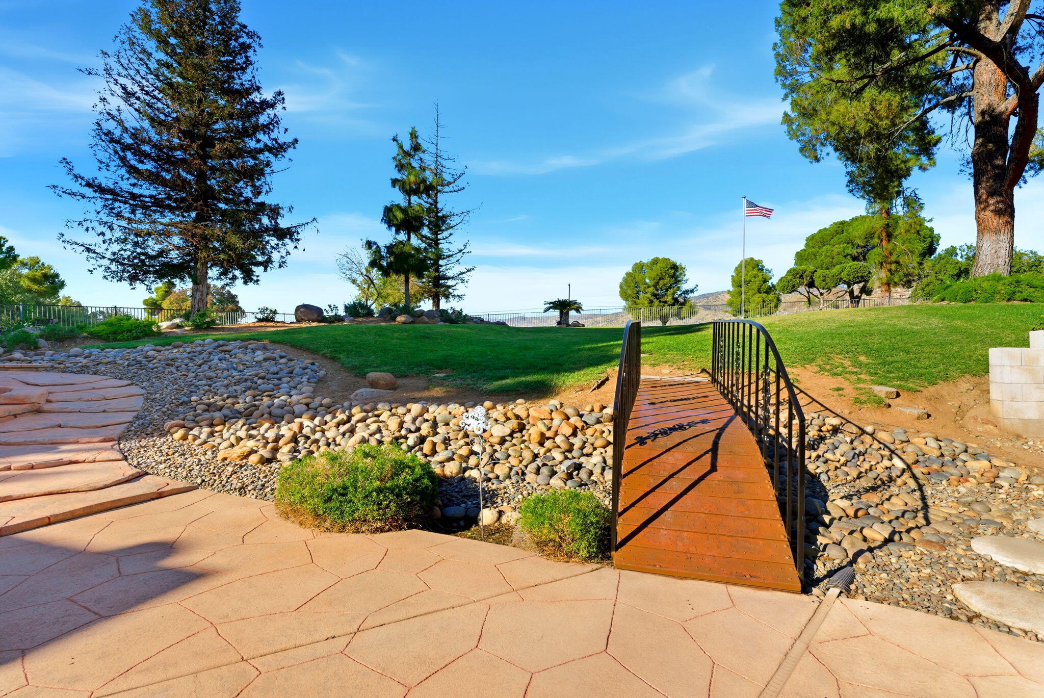 32194 River Island Dr, Springville, CA 93265