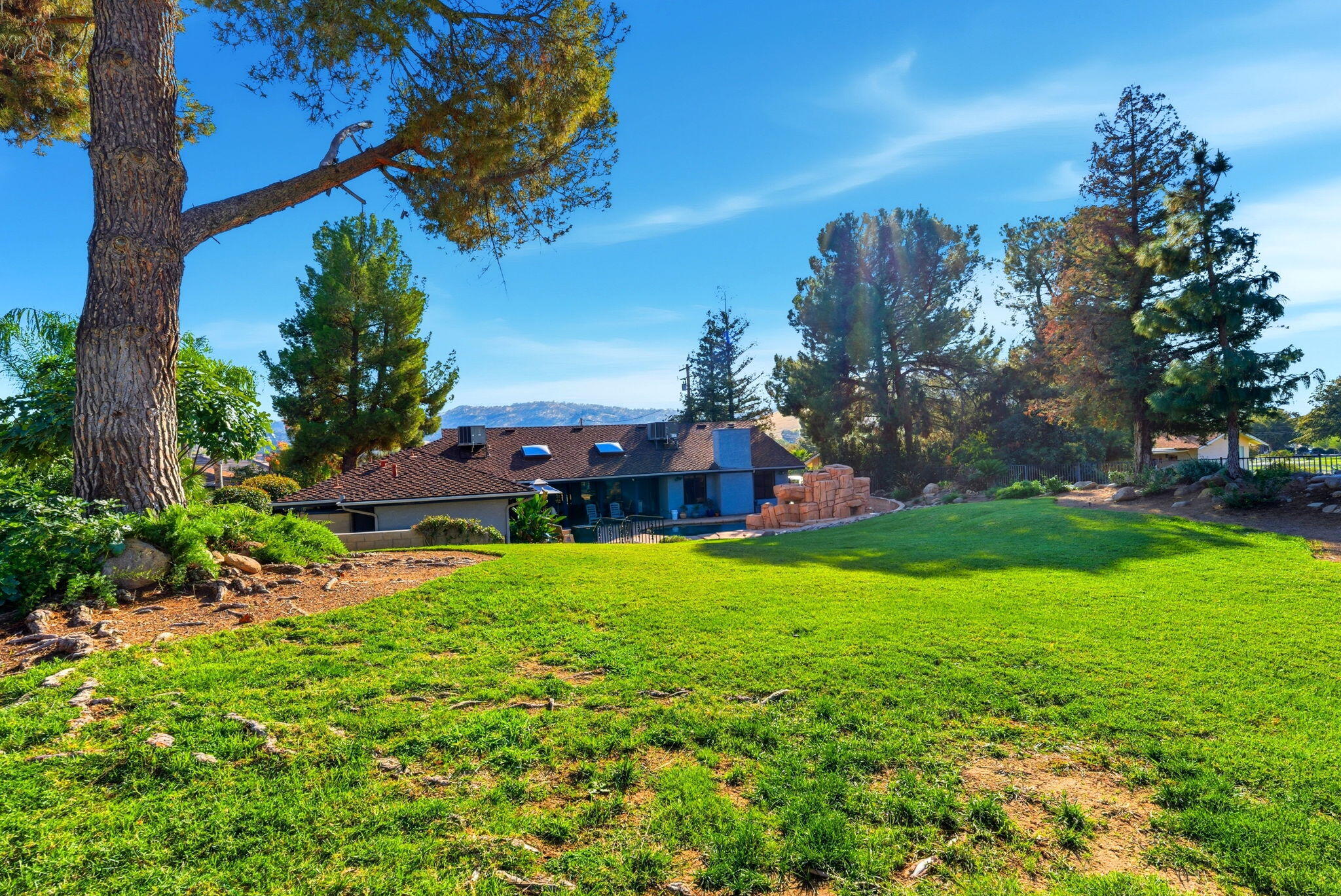 32194 River Island Dr, Springville, CA 93265