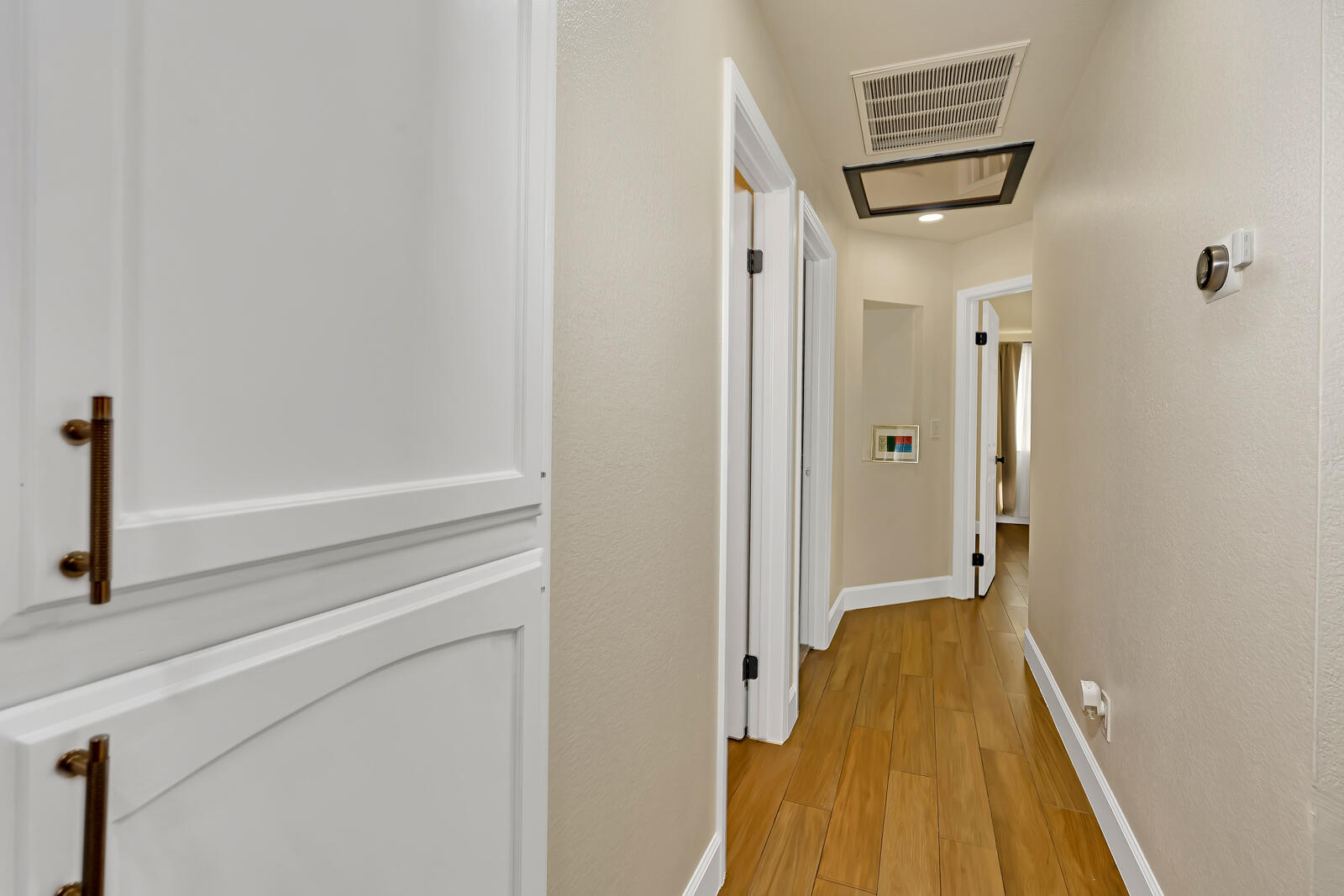 4239 W Cambridge Ave, Fresno, CA 93722