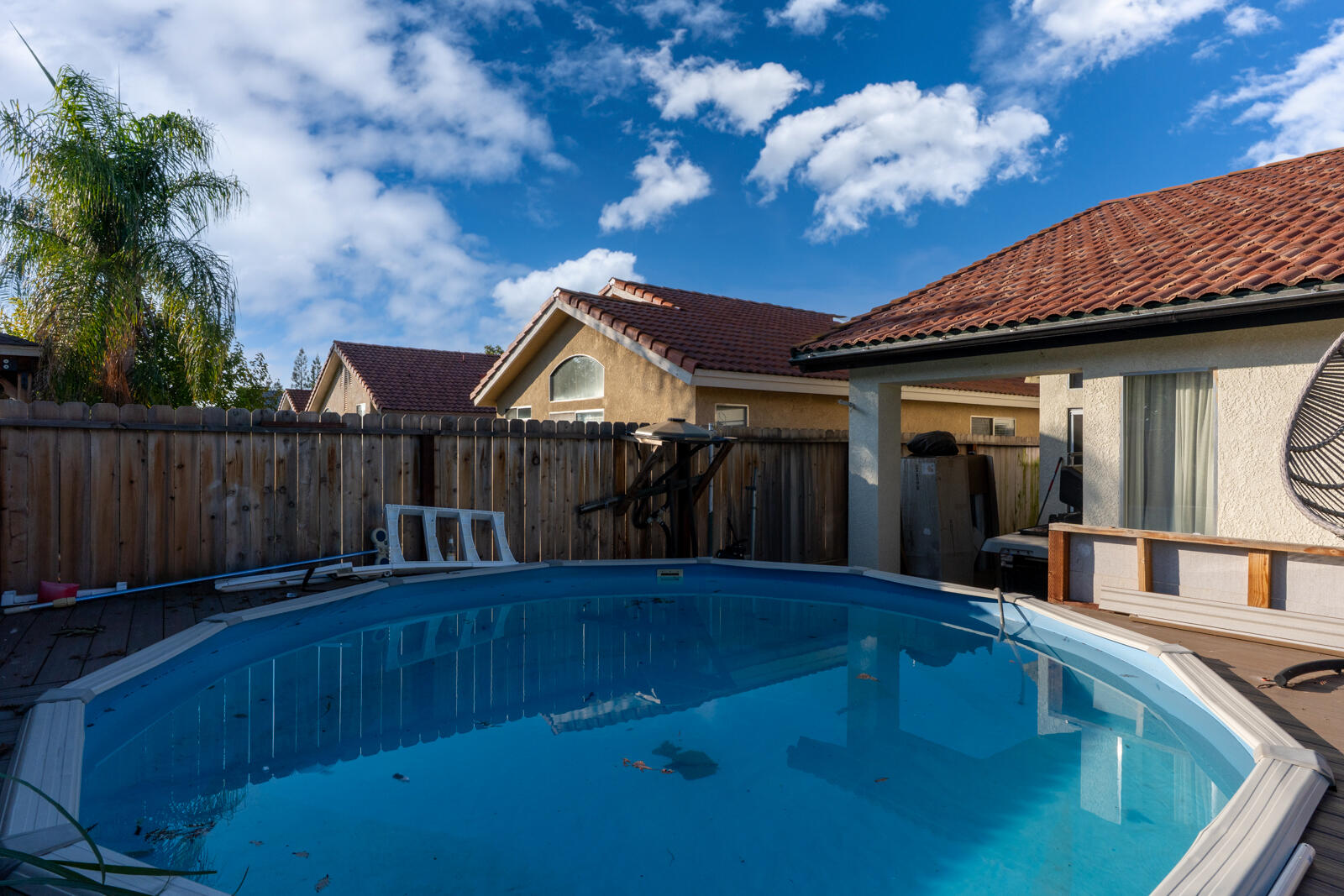 4239 W Cambridge Ave, Fresno, CA 93722