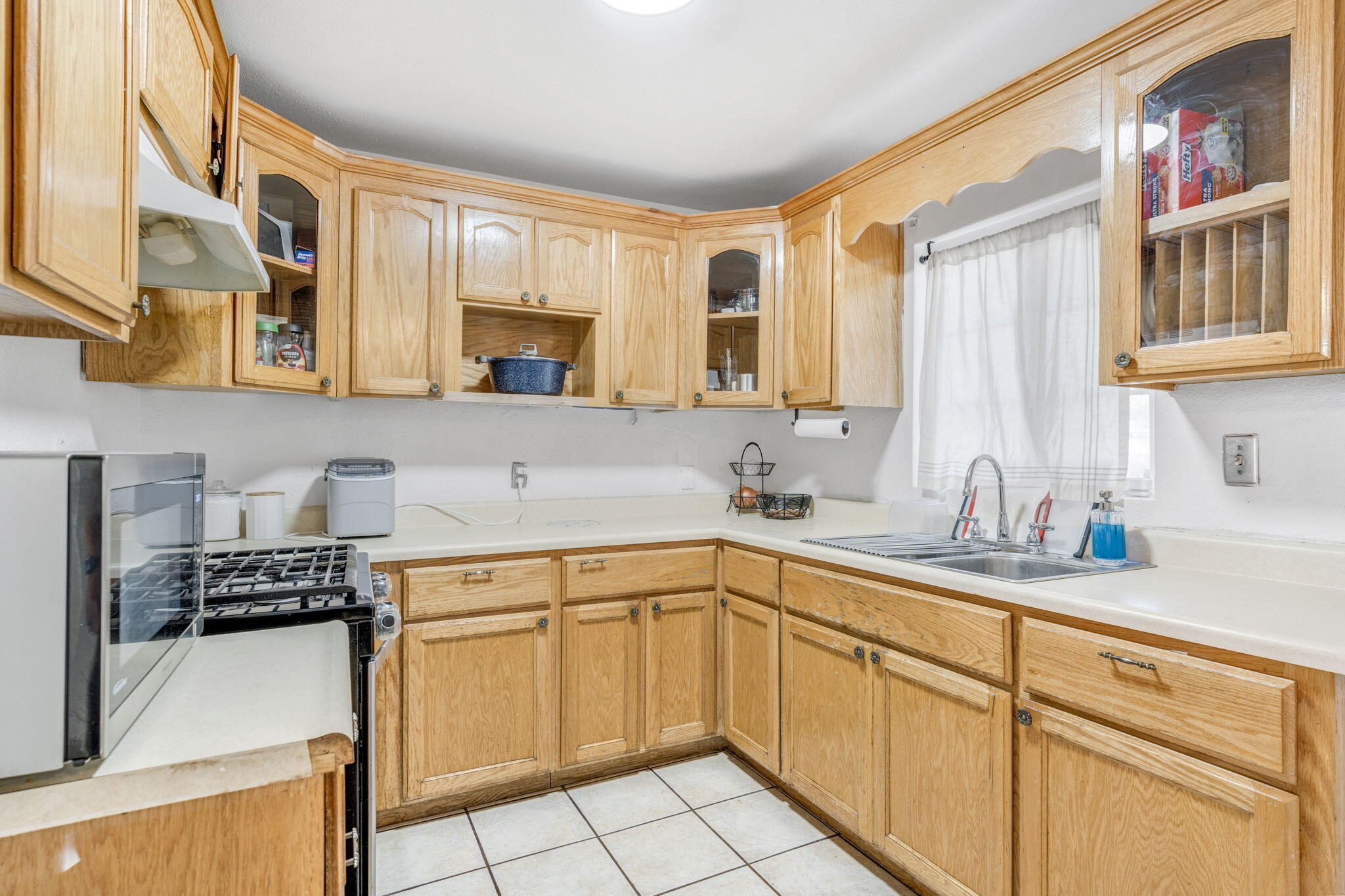 1562 N Fay Ave, Fresno, CA 93728