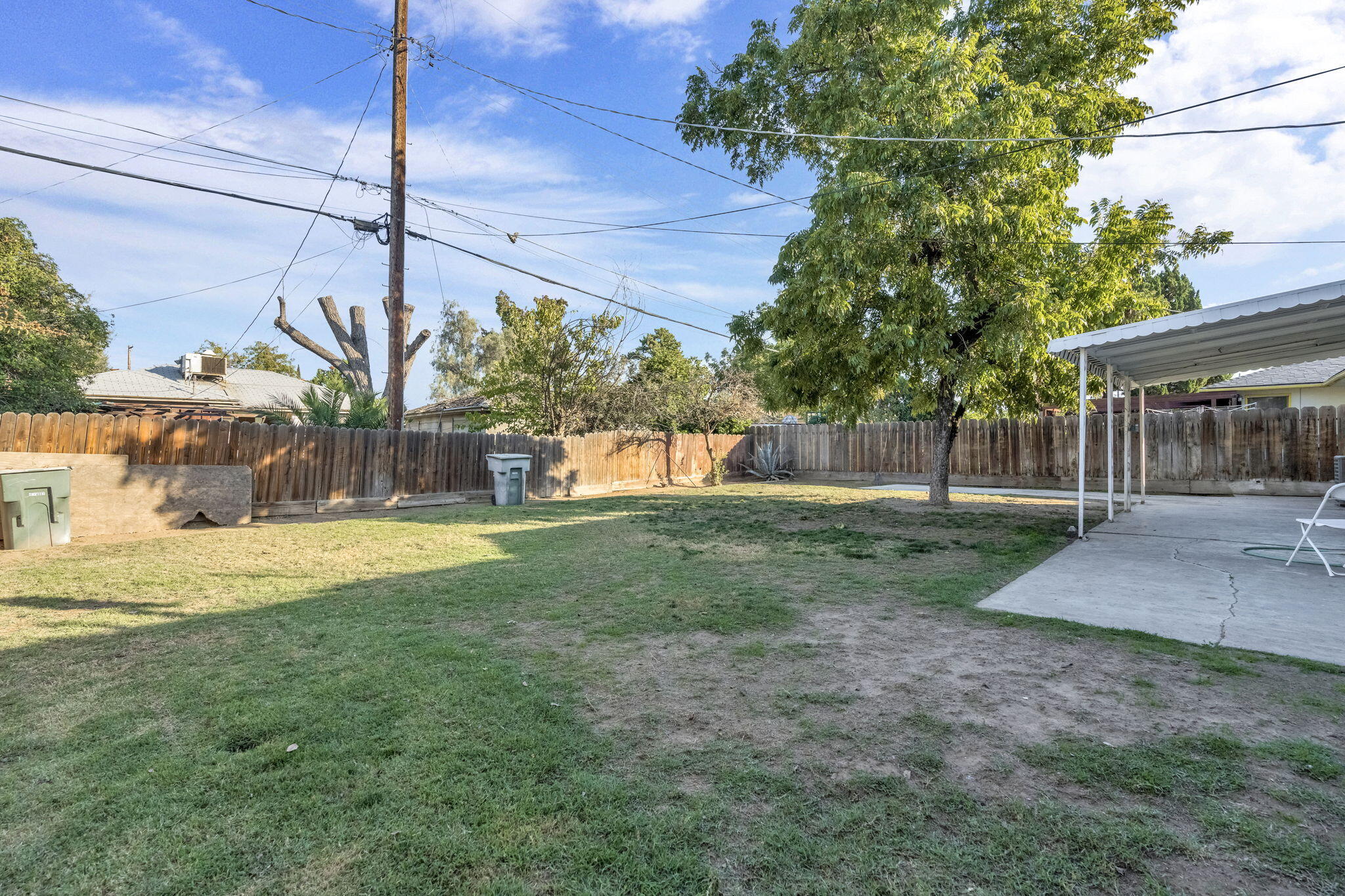 1562 N Fay Ave, Fresno, CA 93728