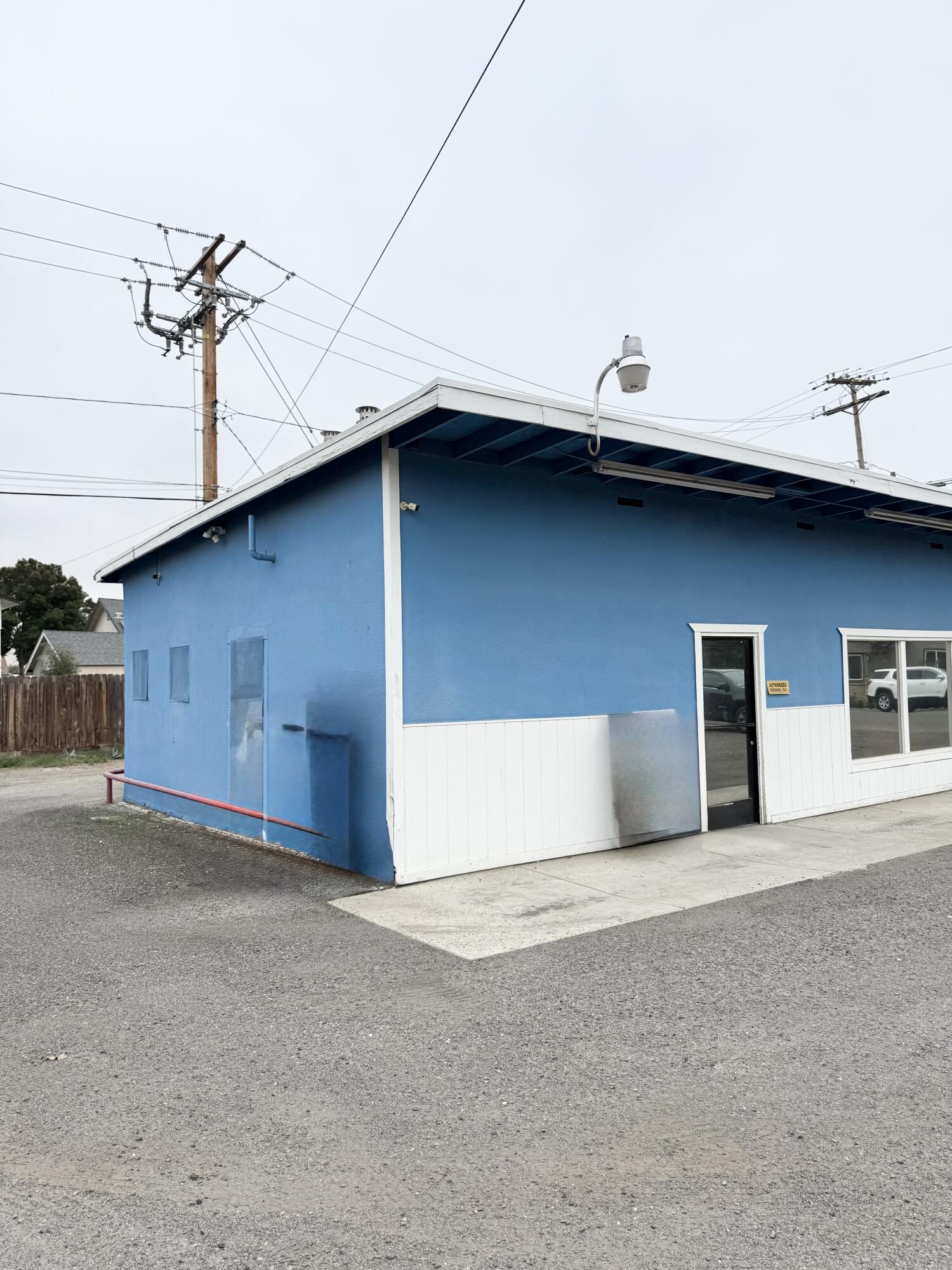 657 S Kaweah Ave, Exeter, CA 93221