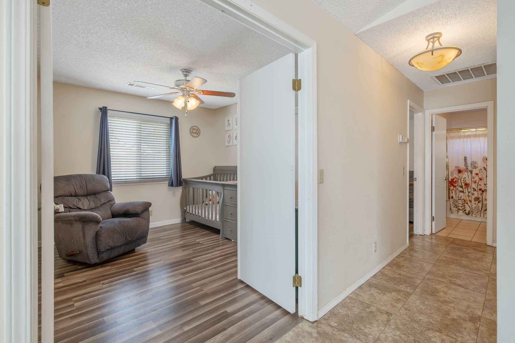 1007 N Atwood St, Visalia, CA 93291