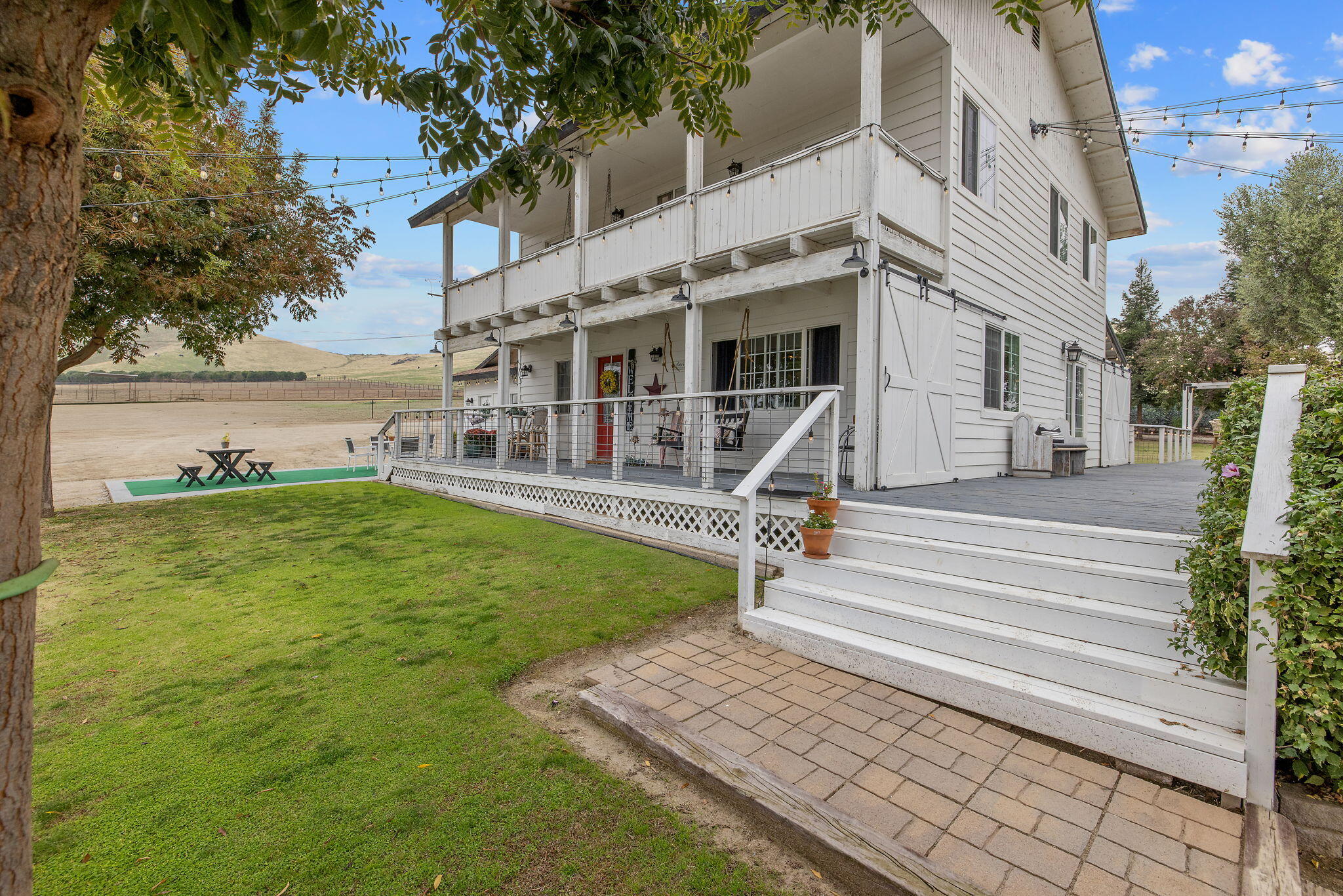 23166 Rd 238, Lindsay, CA 93247