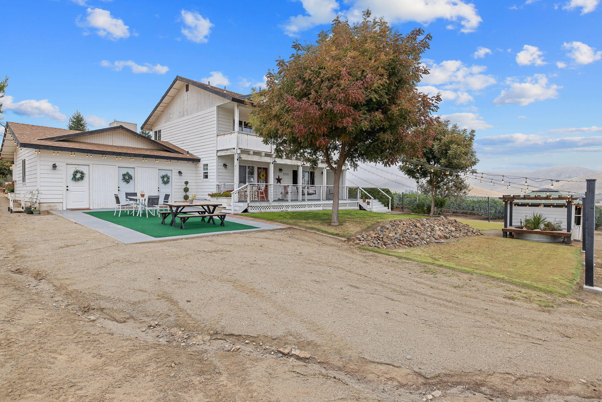 23166 Rd 238, Lindsay, CA 93247