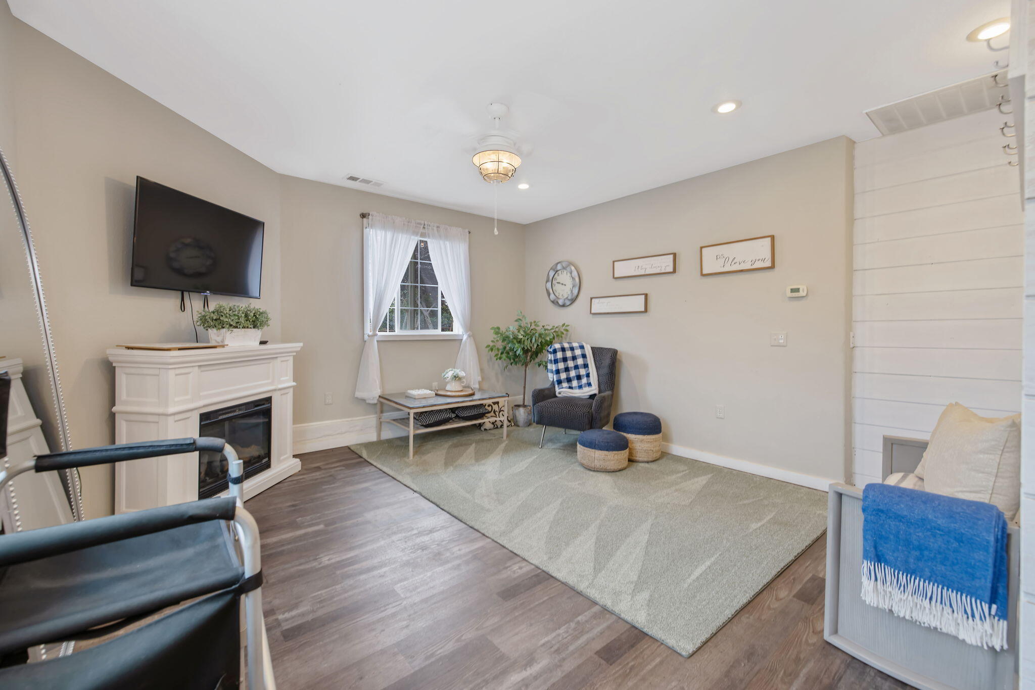 23166 Rd 238, Lindsay, CA 93247