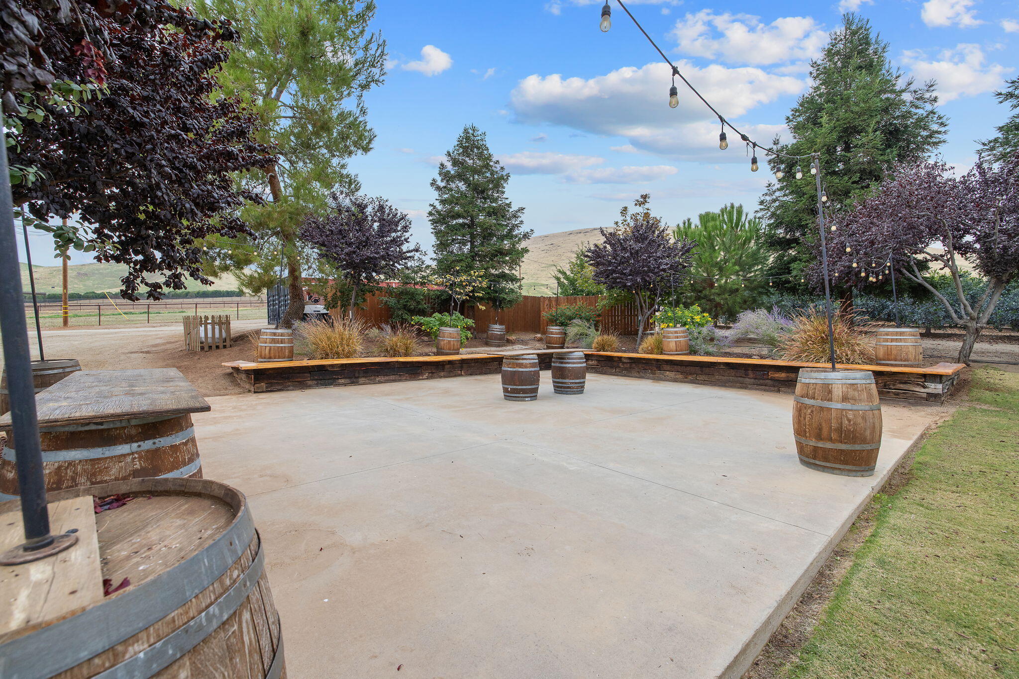 23166 Rd 238, Lindsay, CA 93247