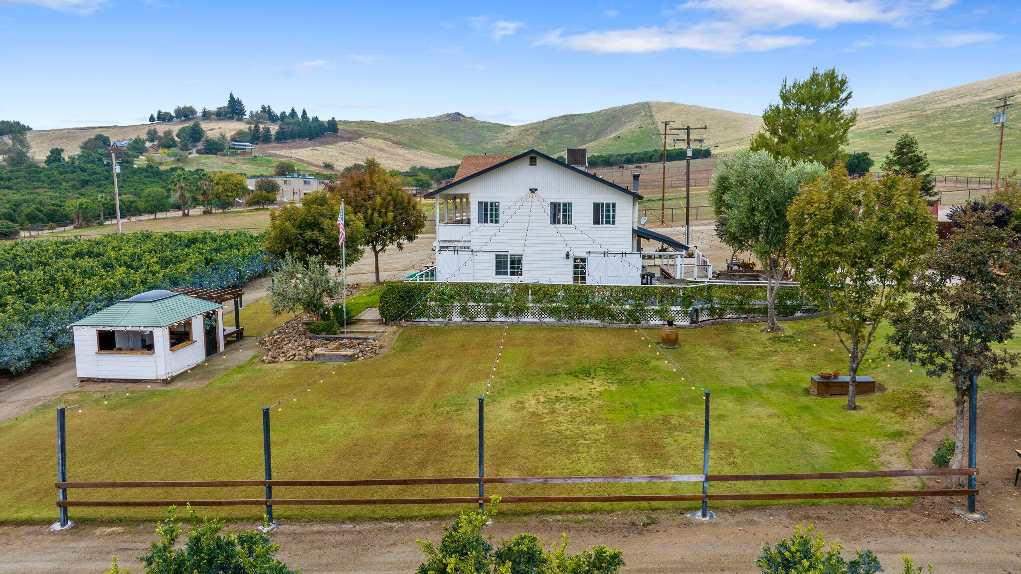 23166 Rd 238, Lindsay, CA 93247