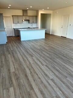 1645 Vallejo Ave, Dinuba, CA 93618