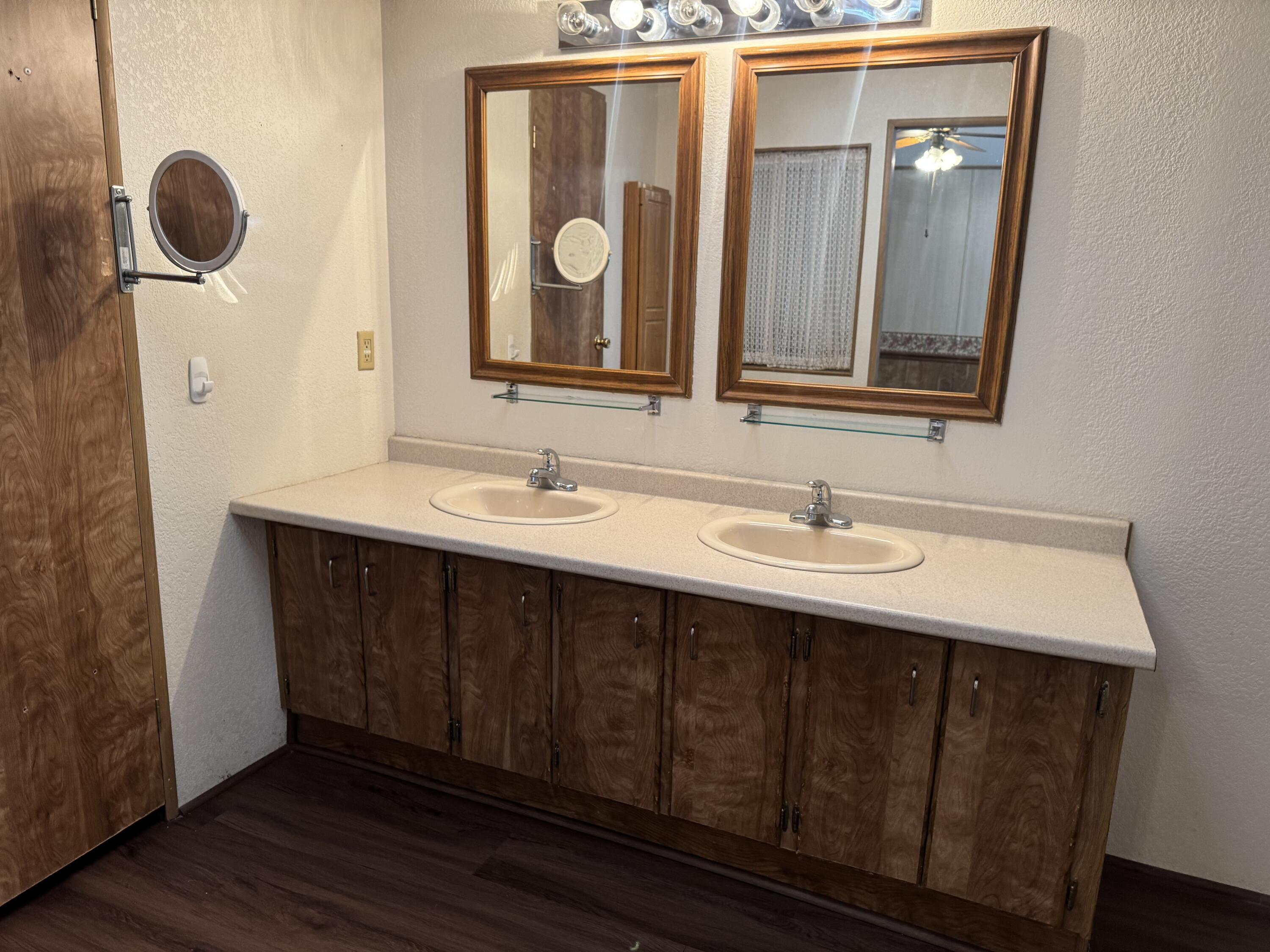 2300 W Morton Ave #Sp. 135, Porterville, CA 93257