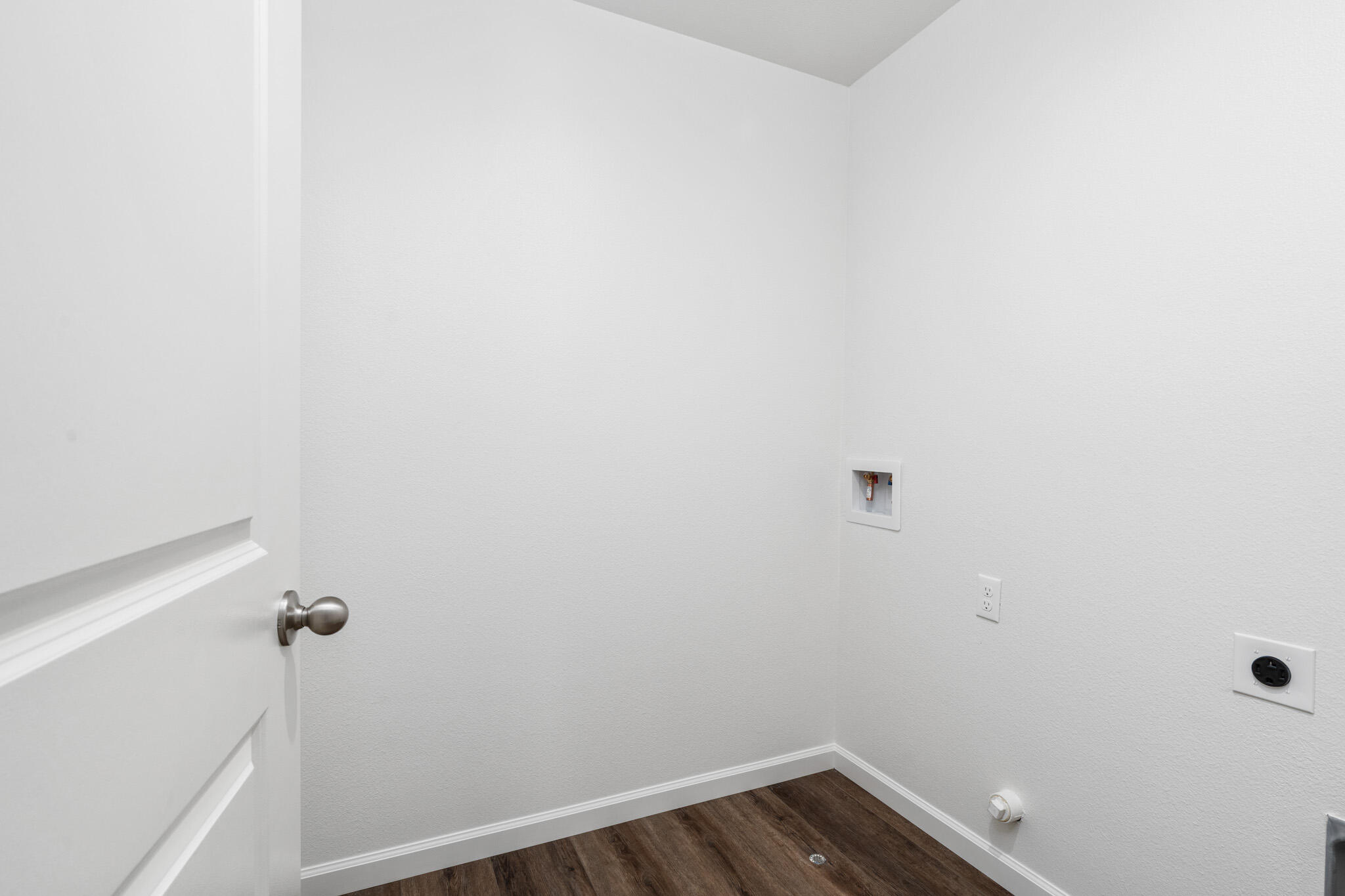 3131 Ryan Ave, Tulare, CA 93274
